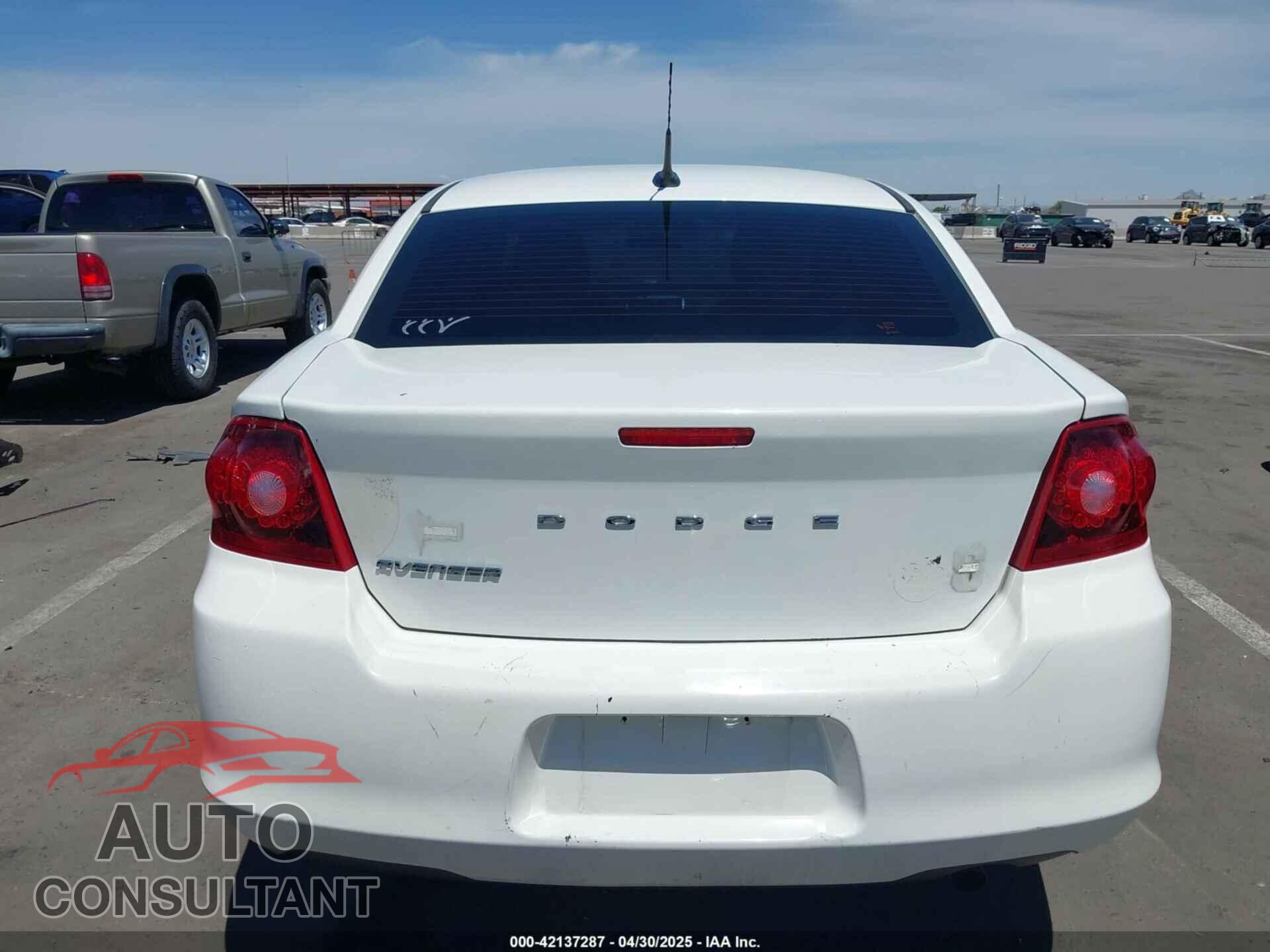DODGE AVENGER 2011 - 1B3BD4FB2BN523430