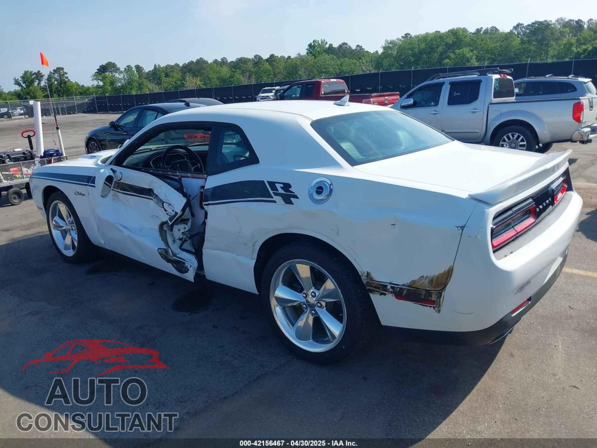 DODGE CHALLENGER 2015 - 2C3CDZBT1FH706223
