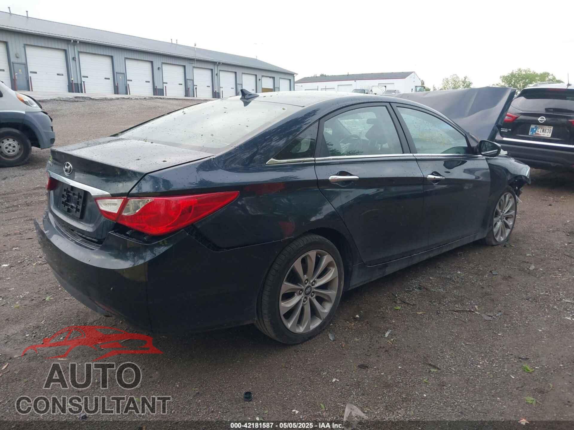 HYUNDAI SONATA 2011 - 5NPEC4AC9BH022856
