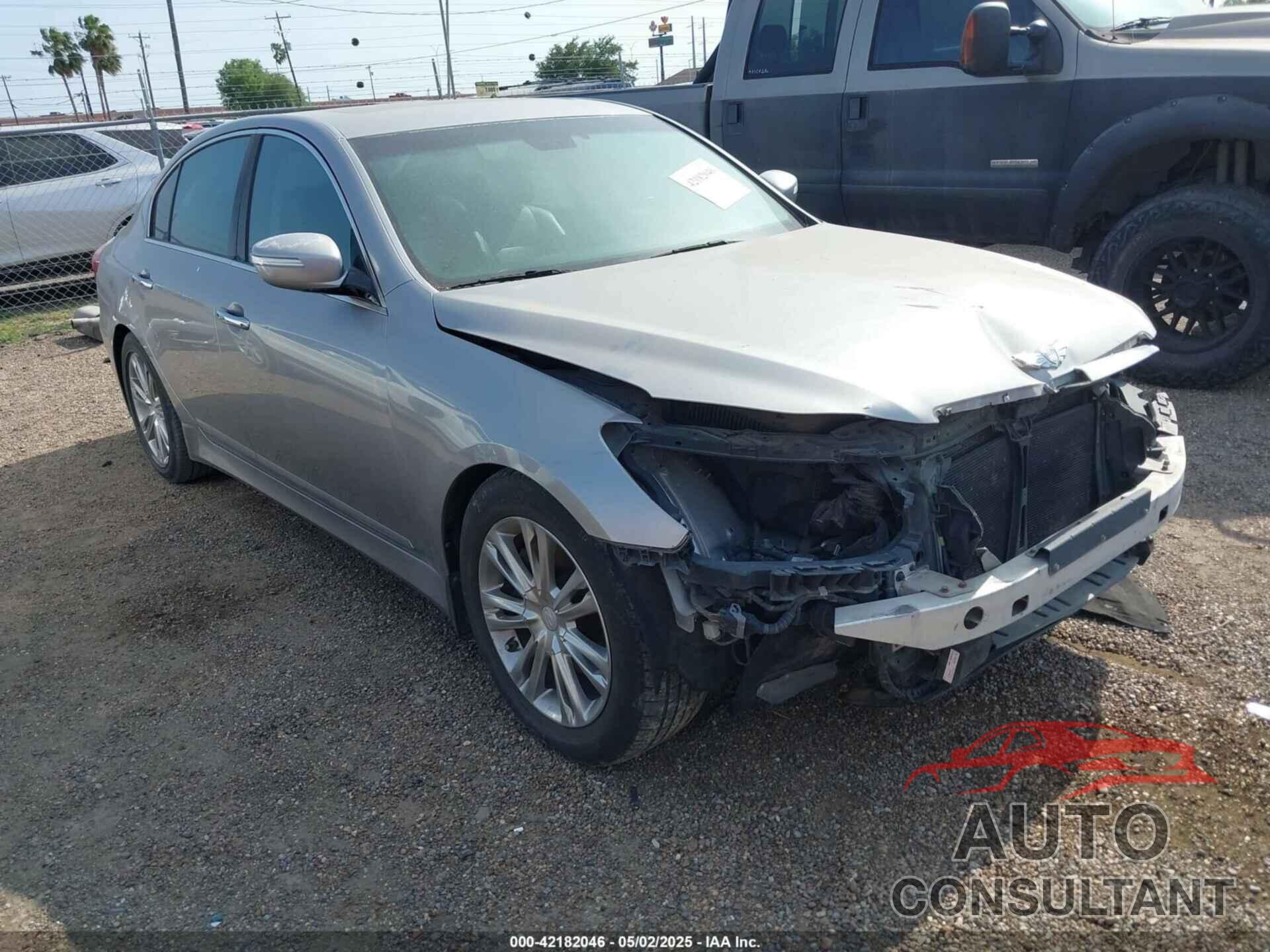 HYUNDAI GENESIS 2013 - KMHGC4DD8DU237064