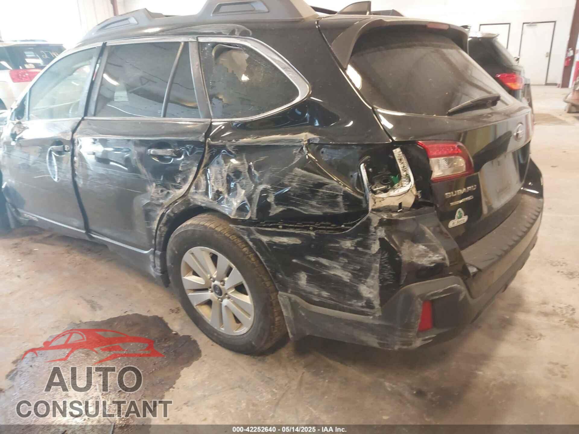 SUBARU OUTBACK 2019 - 4S4BSAFC4K3217719