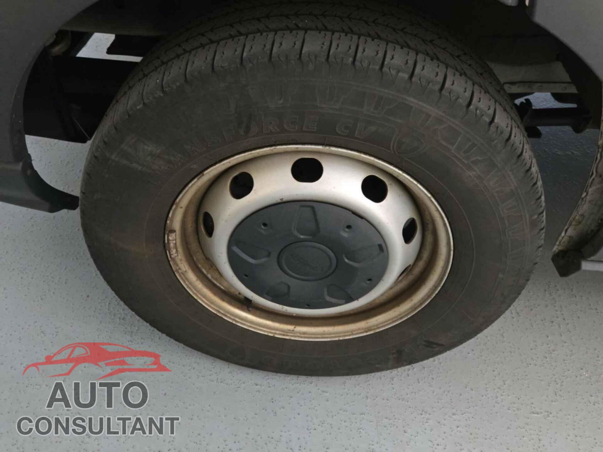 FORD TRANSIT 2016 - 1FTYE1YMXGKB15527