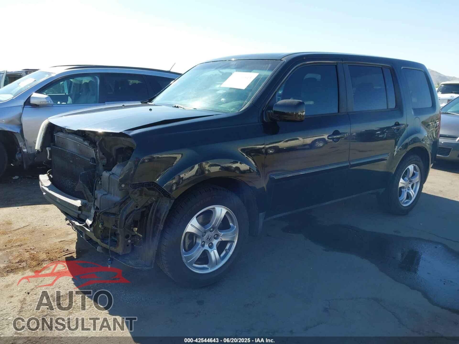 HONDA PILOT 2015 - 5FNYF3H4XFB027355