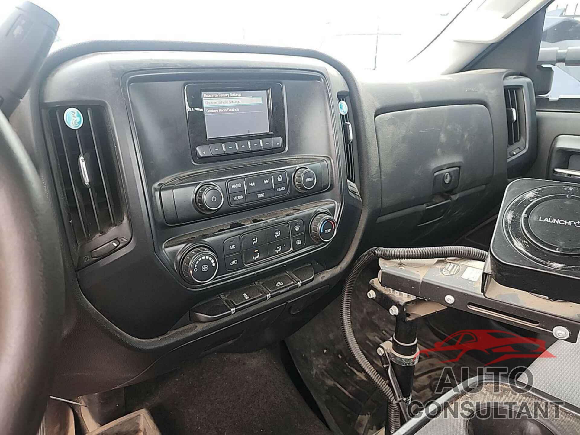 CHEVROLET SILVERADO 2015 - 1GCNKPEH1FZ447545