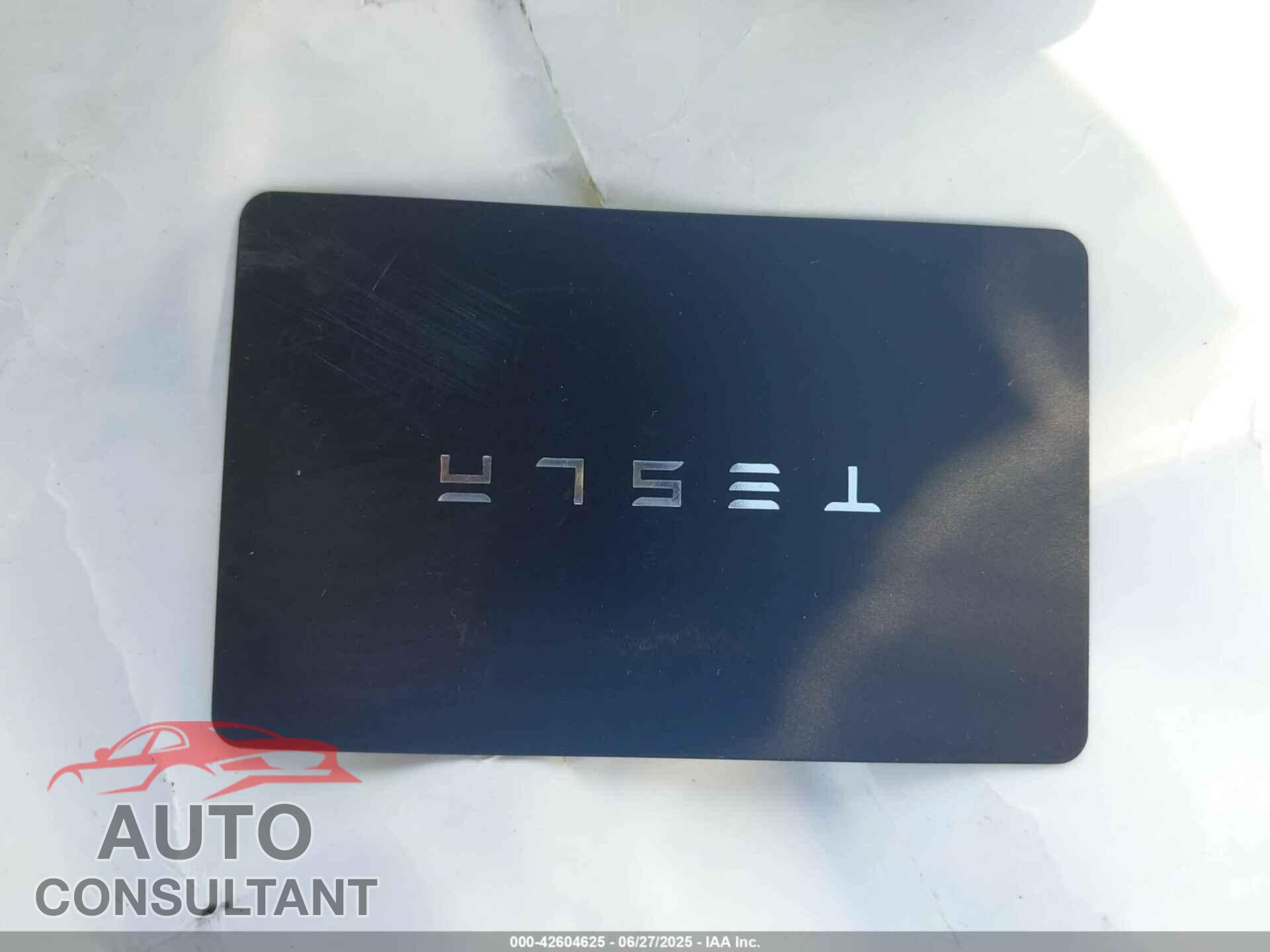 TESLA MODEL 3 2021 - 5YJ3E1EA0MF861210