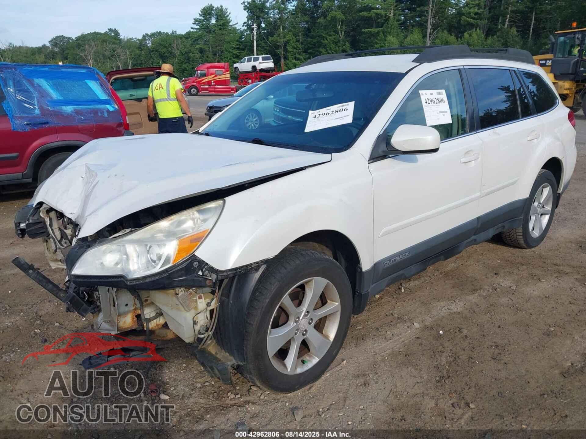SUBARU OUTBACK 2013 - 4S4BRBCC2D3285056
