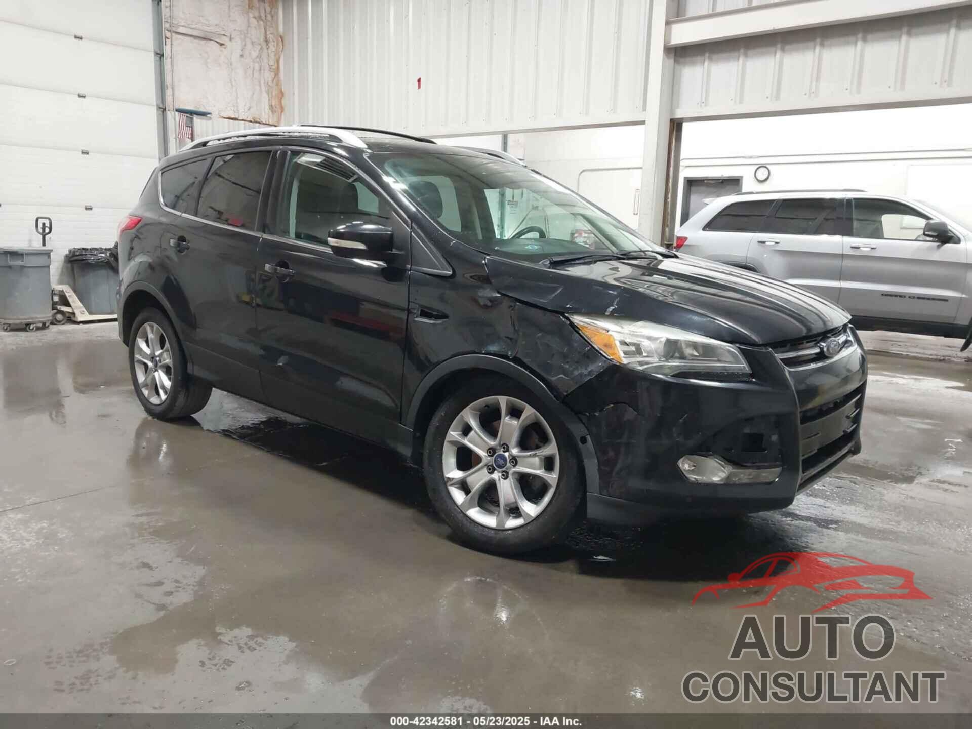 FORD ESCAPE 2014 - 1FMCU9J95EUA18704