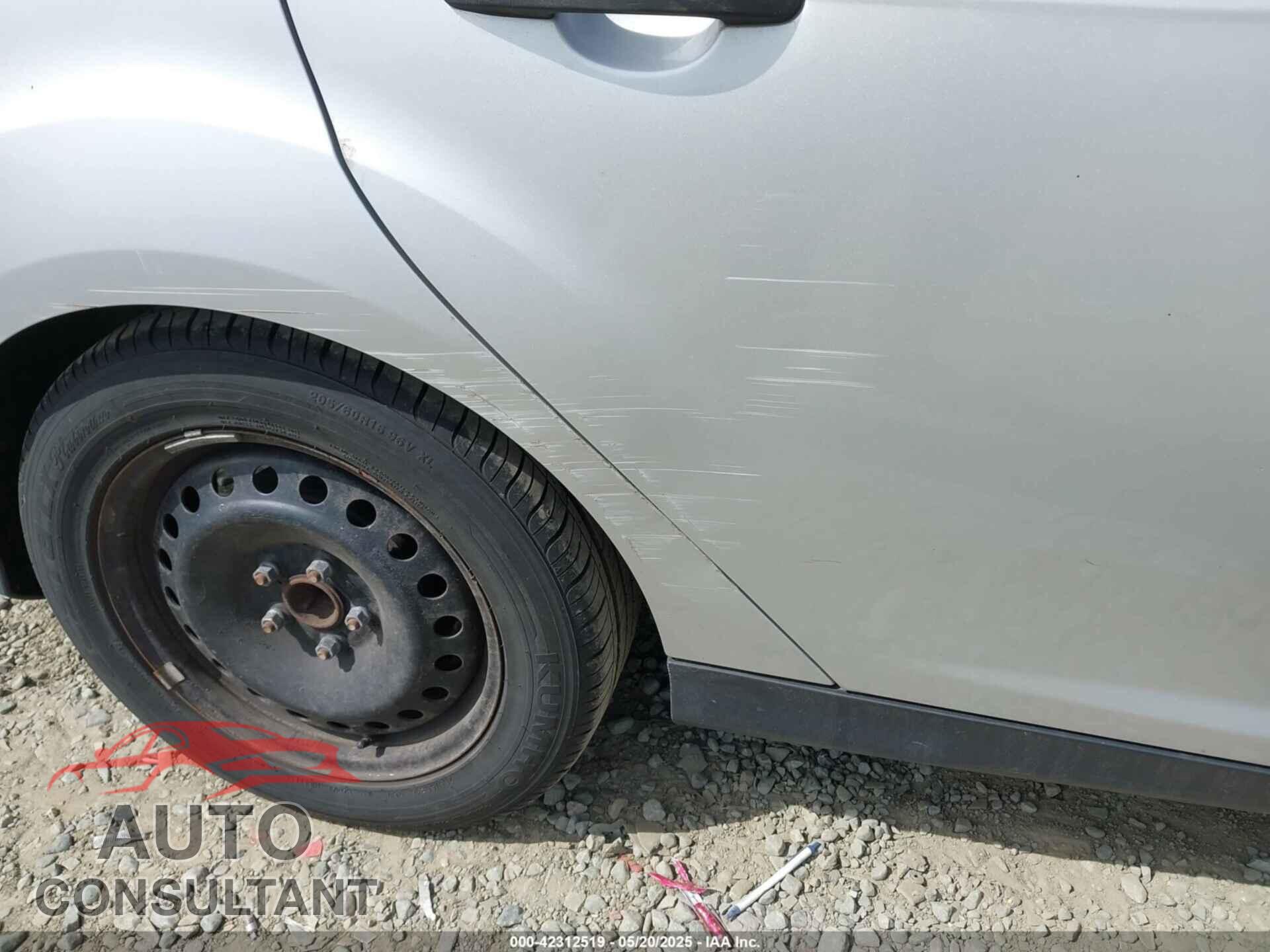 FORD FOCUS 2014 - 1FADP3E20EL298571