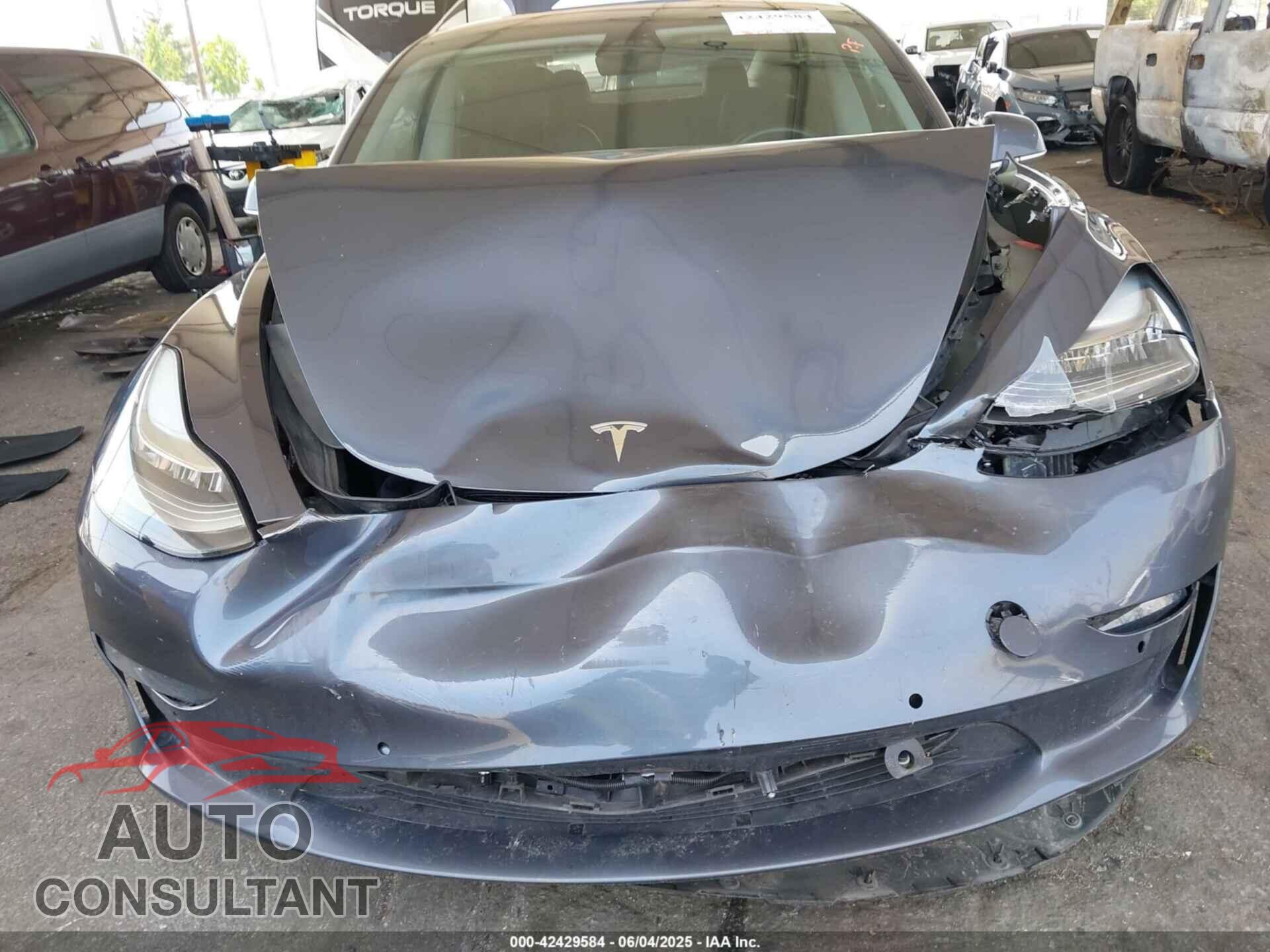 TESLA MODEL 3 2018 - 5YJ3E1EA7JF021792