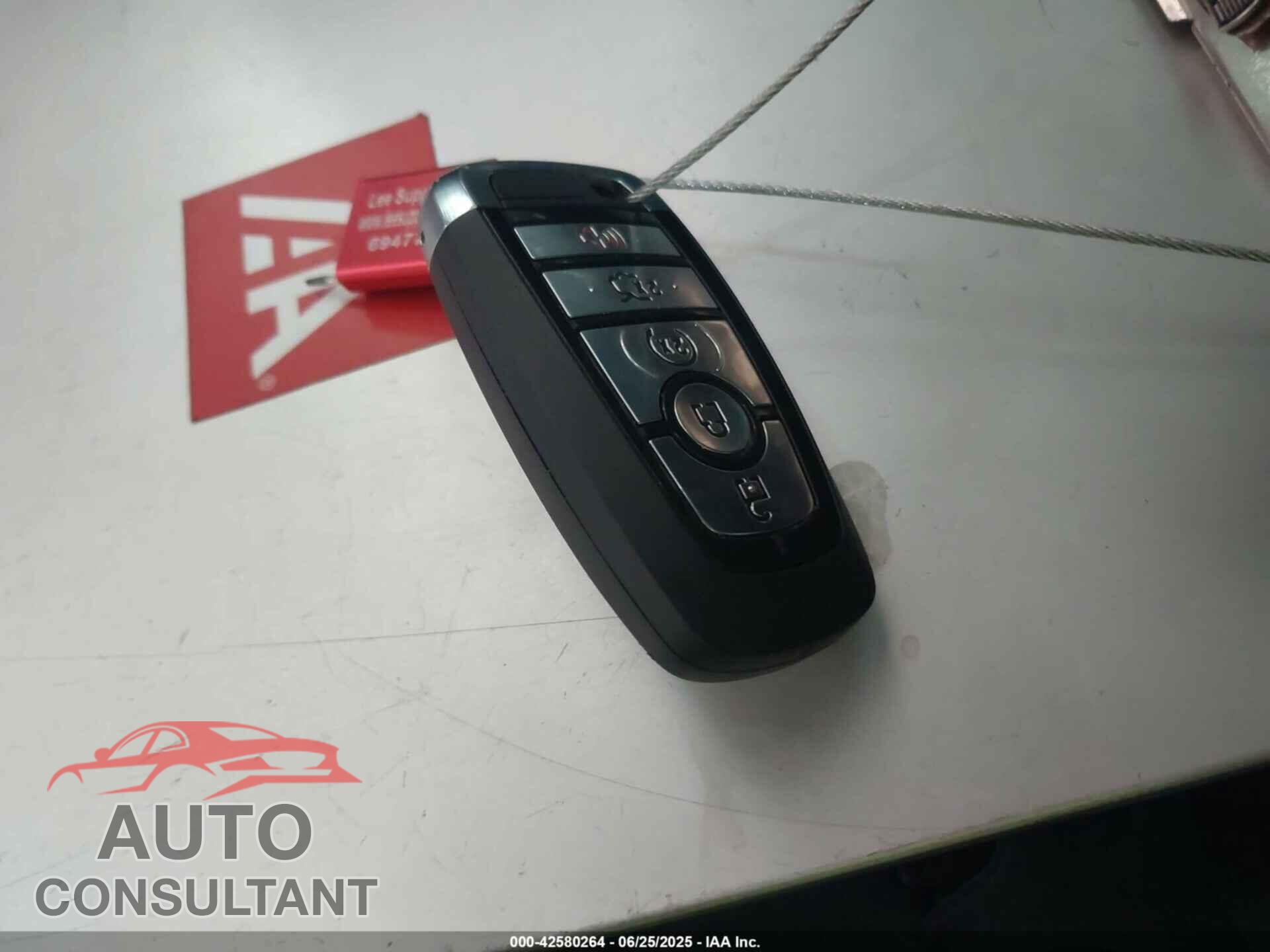 FORD EXPLORER 2018 - 1FM5K8GT8JGB63417