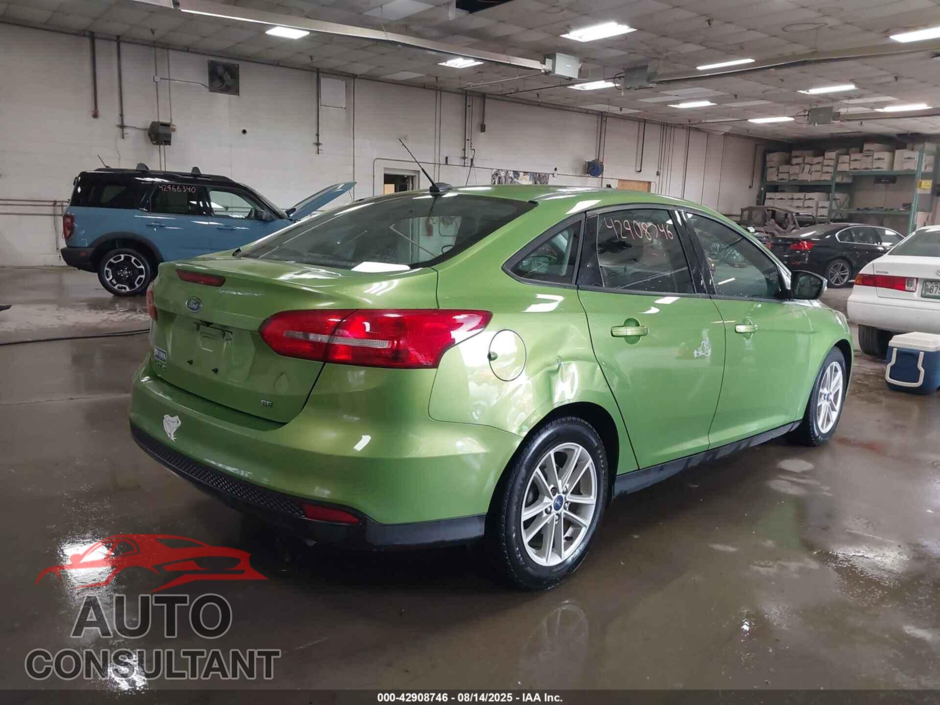 FORD FOCUS 2018 - 1FADP3F26JL264174