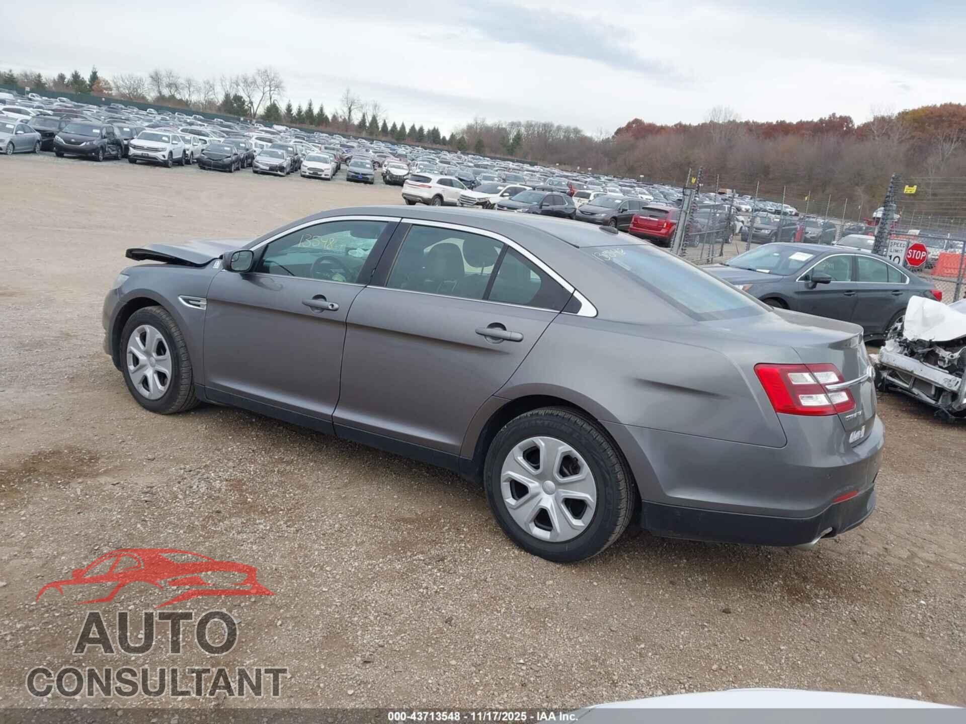 FORD TAURUS 2013 - 1FAHP2E87DG205133