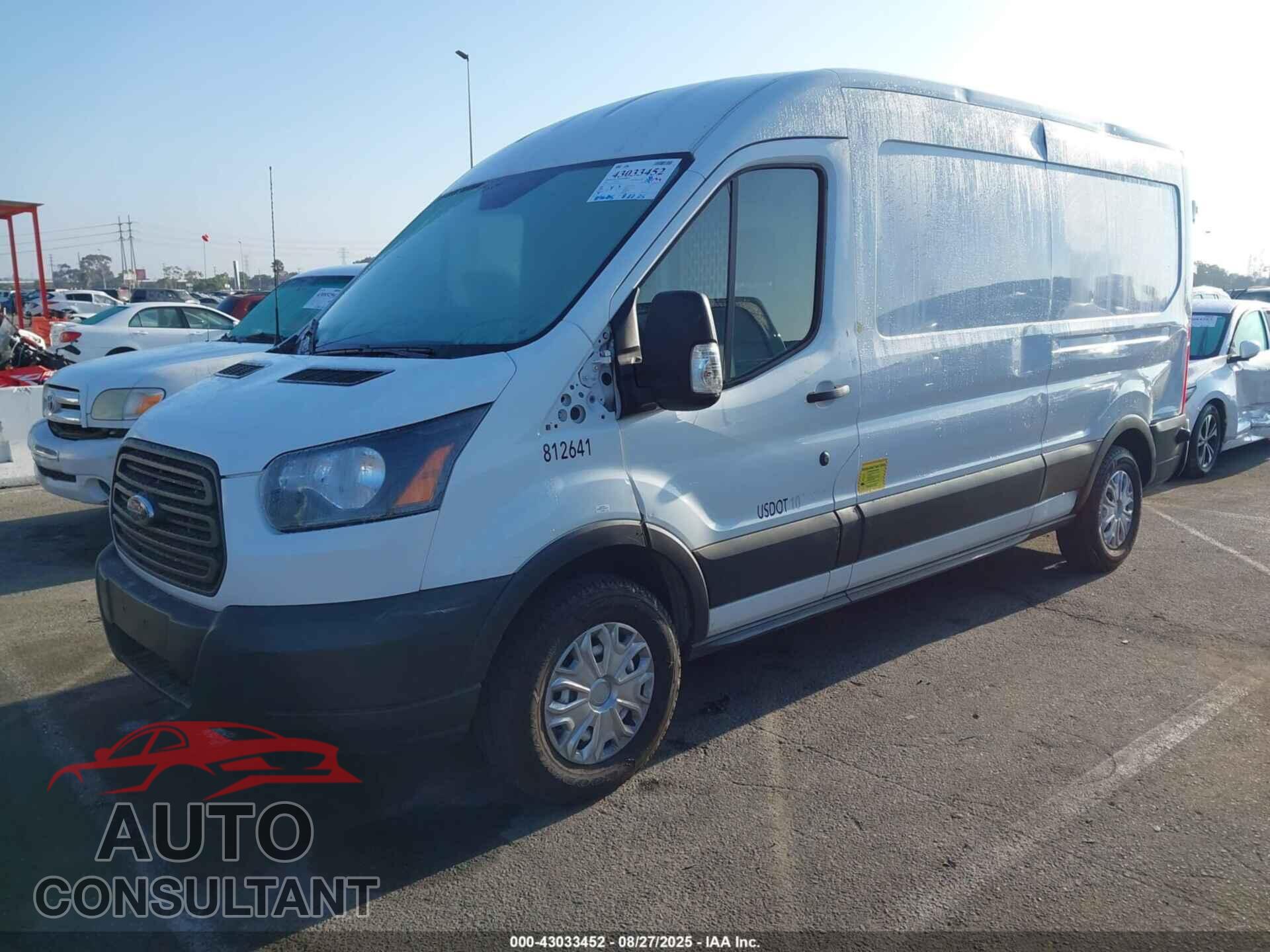 FORD TRANSIT-150 2018 - 1FTYE2CM3JKB52567