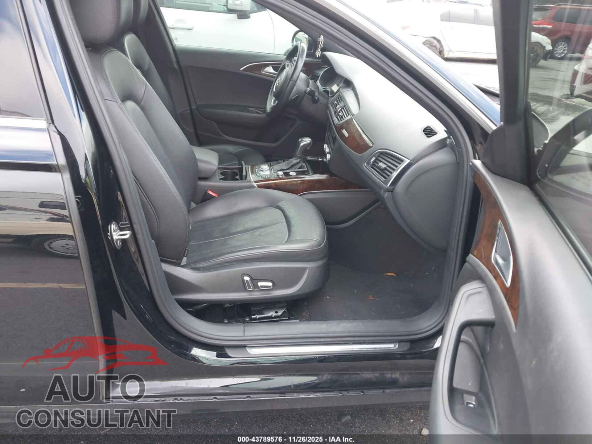 AUDI A6 2016 - WAUGFAFC3GN009192