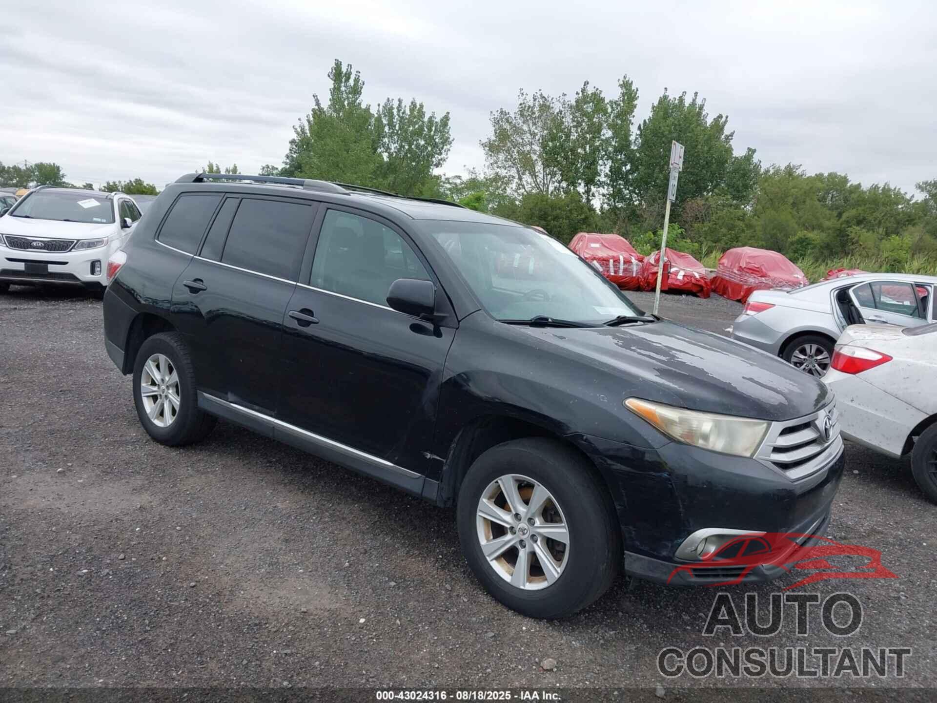 TOYOTA HIGHLANDER 2012 - 5TDBK3EH5CS146771