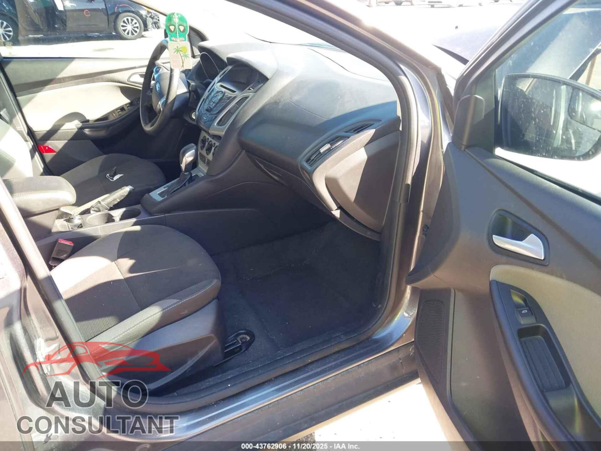 FORD FOCUS 2014 - 1FADP3F29EL309680