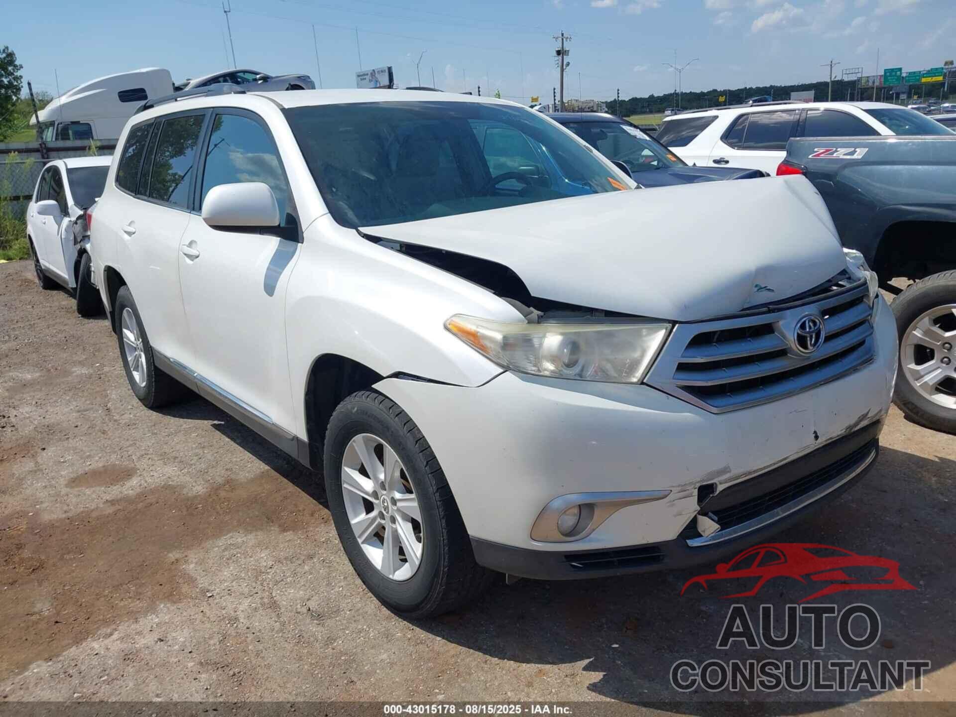 TOYOTA HIGHLANDER 2012 - 5TDBK3EH8CS130855
