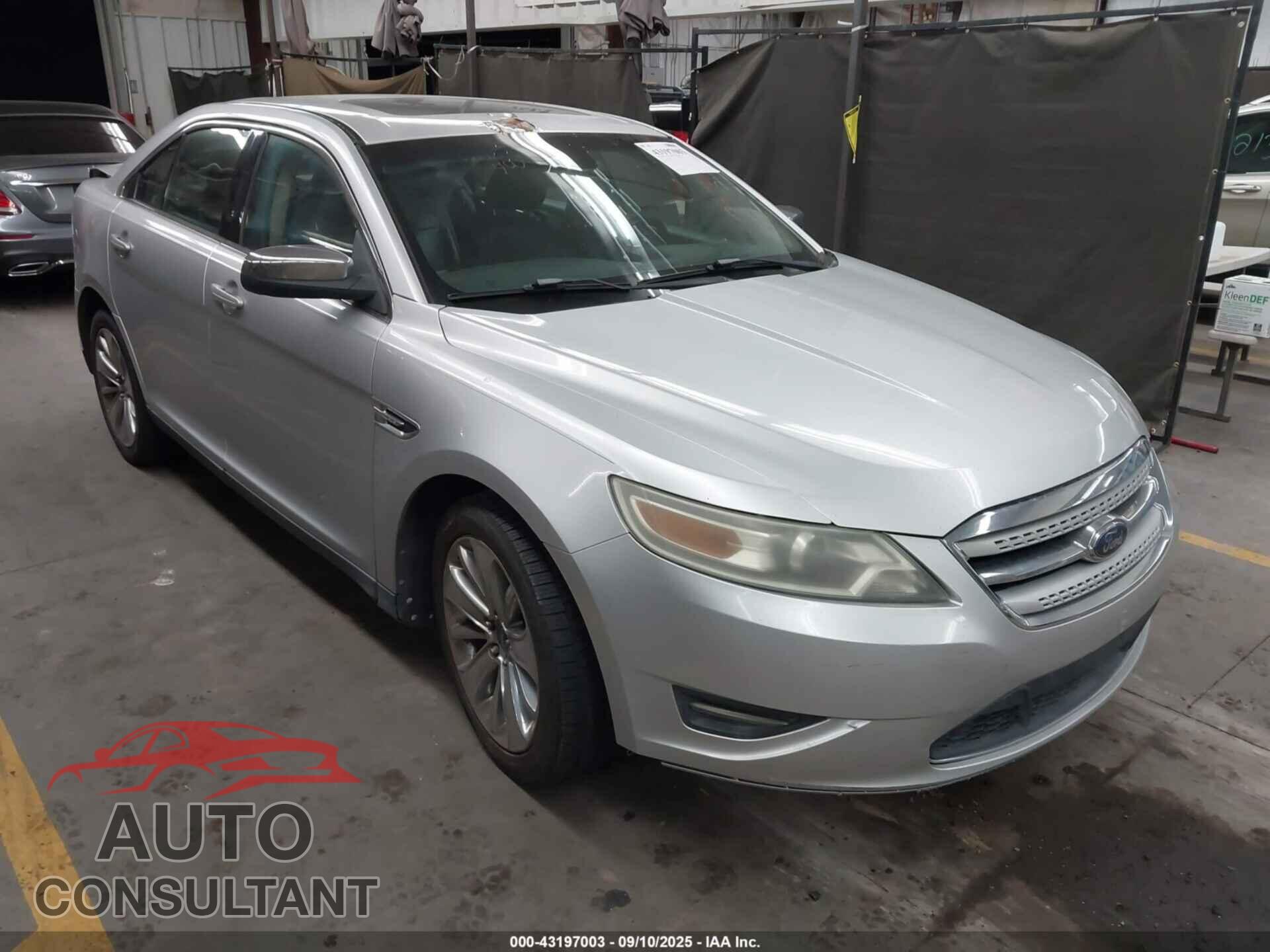 FORD TAURUS 2010 - 1FAHP2FWXAG113247