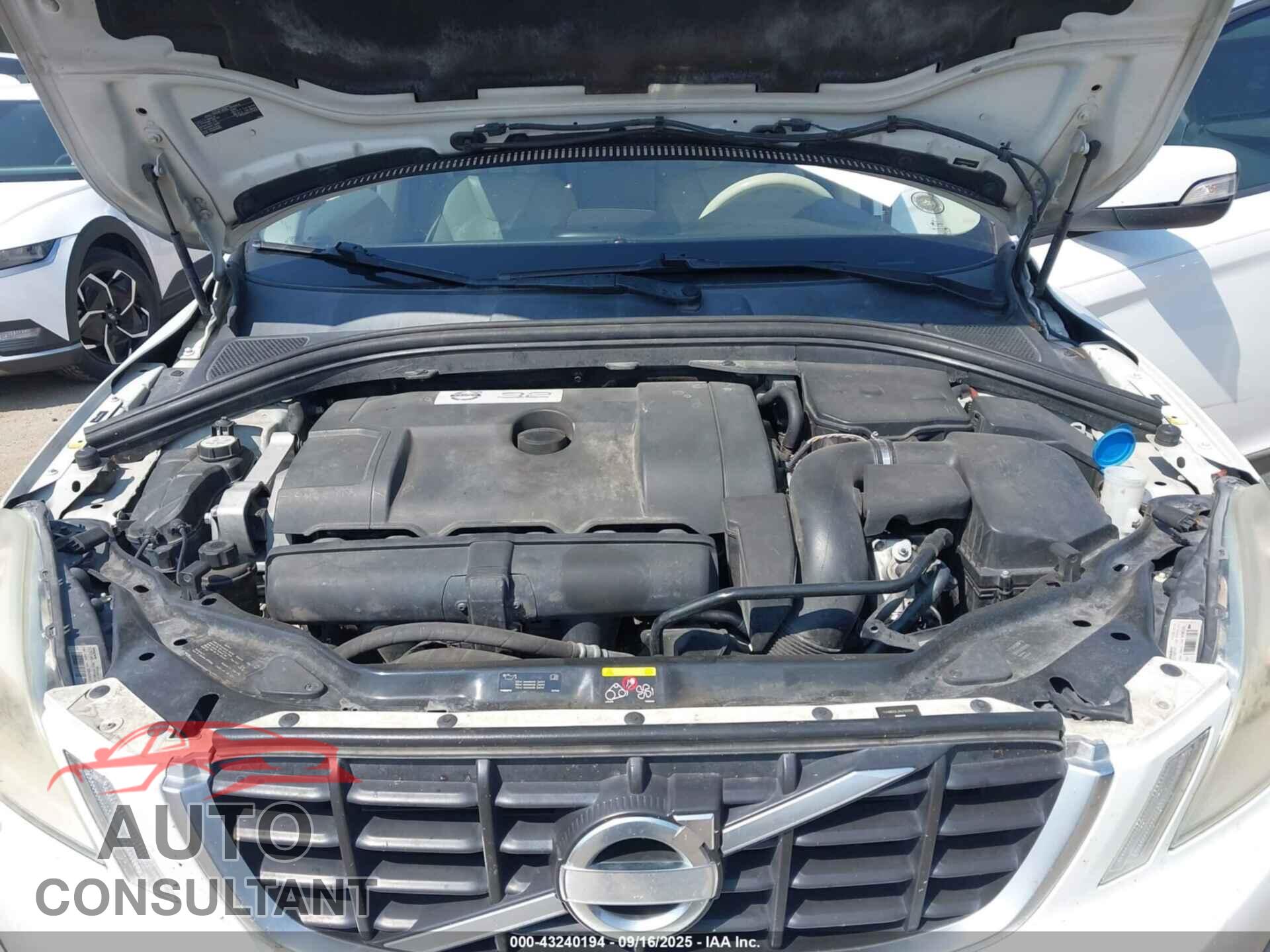 VOLVO XC60 2010 - YV4982DL3A2123200