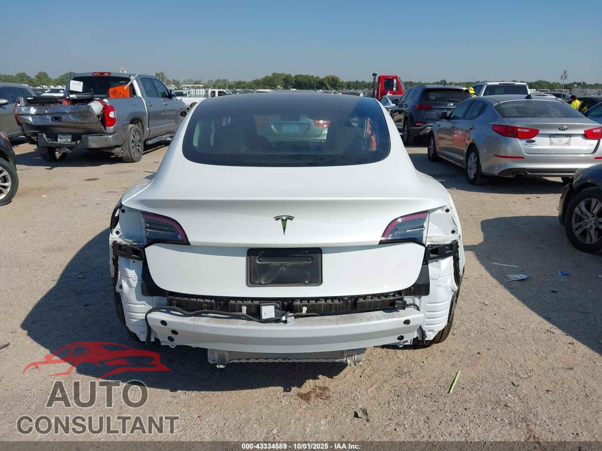 TESLA MODEL 3 2023 - 5YJ3E1EA2PF552746