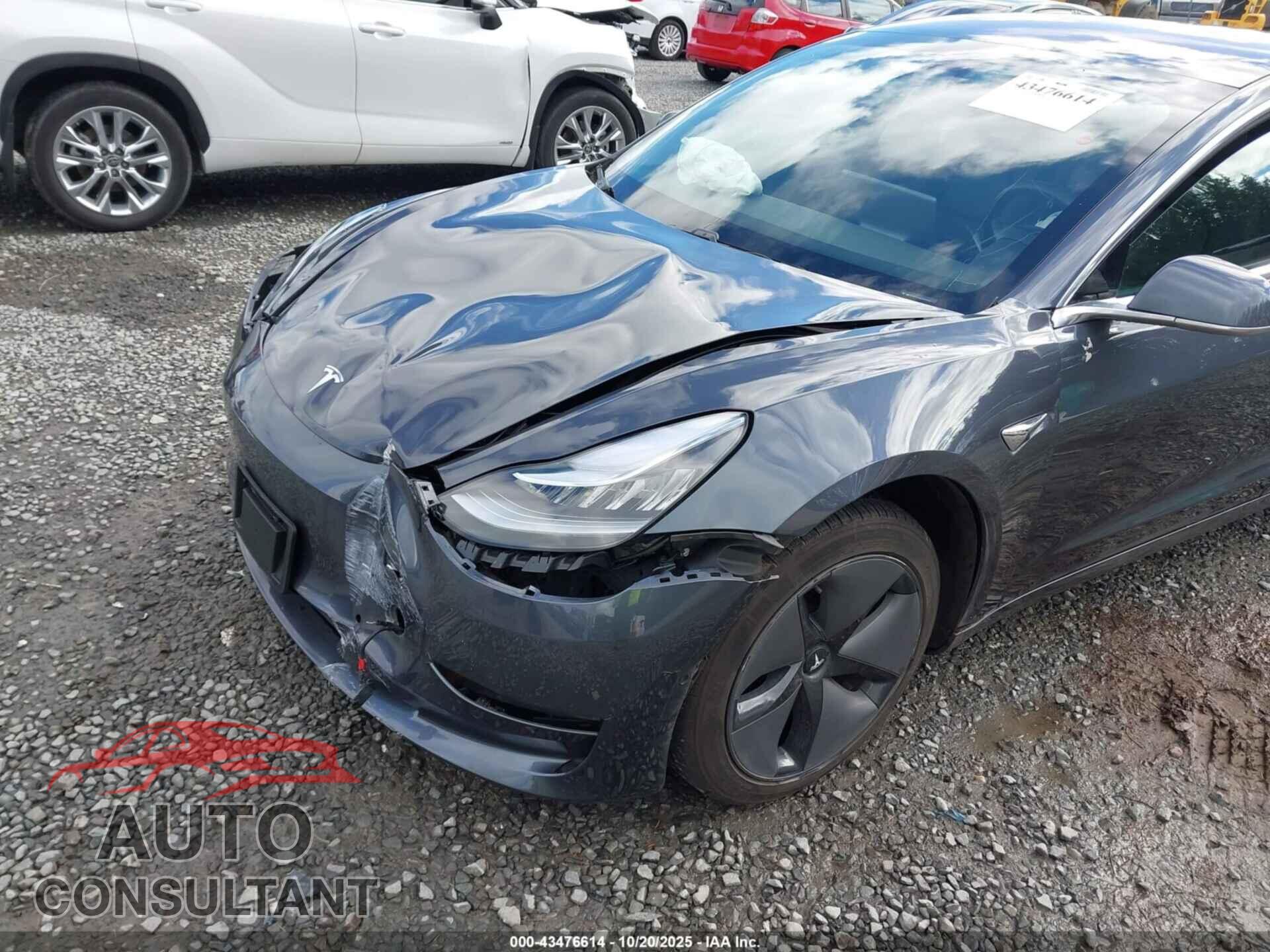 TESLA MODEL 3 2018 - 5YJ3E1EA8JF016262
