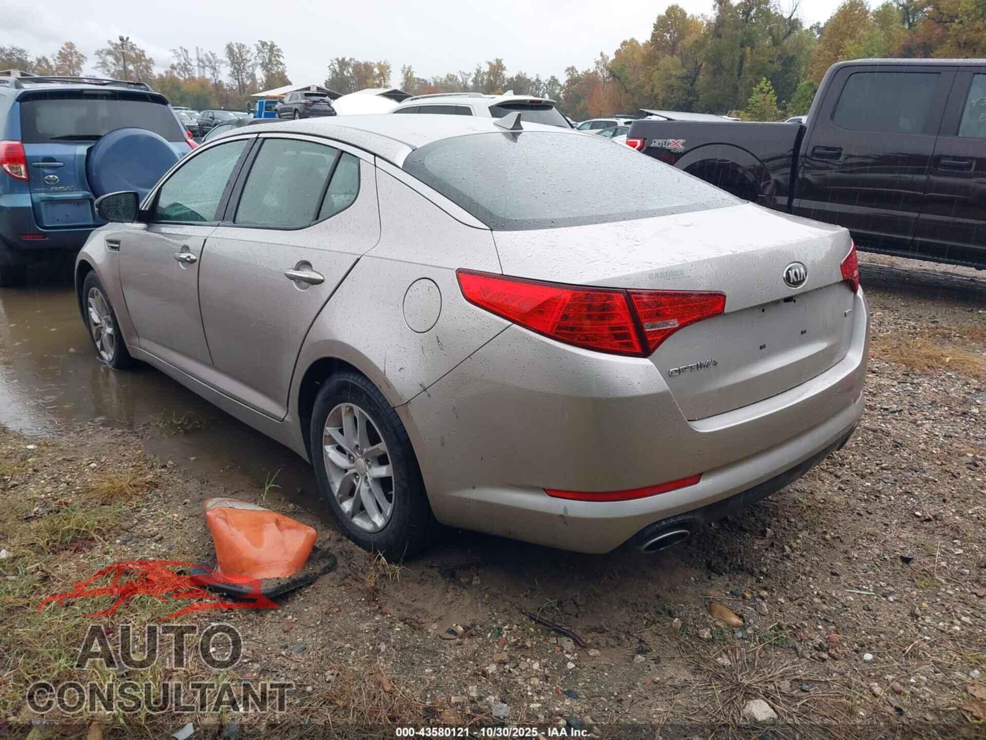 KIA OPTIMA 2013 - KNAGM4A73D5337452