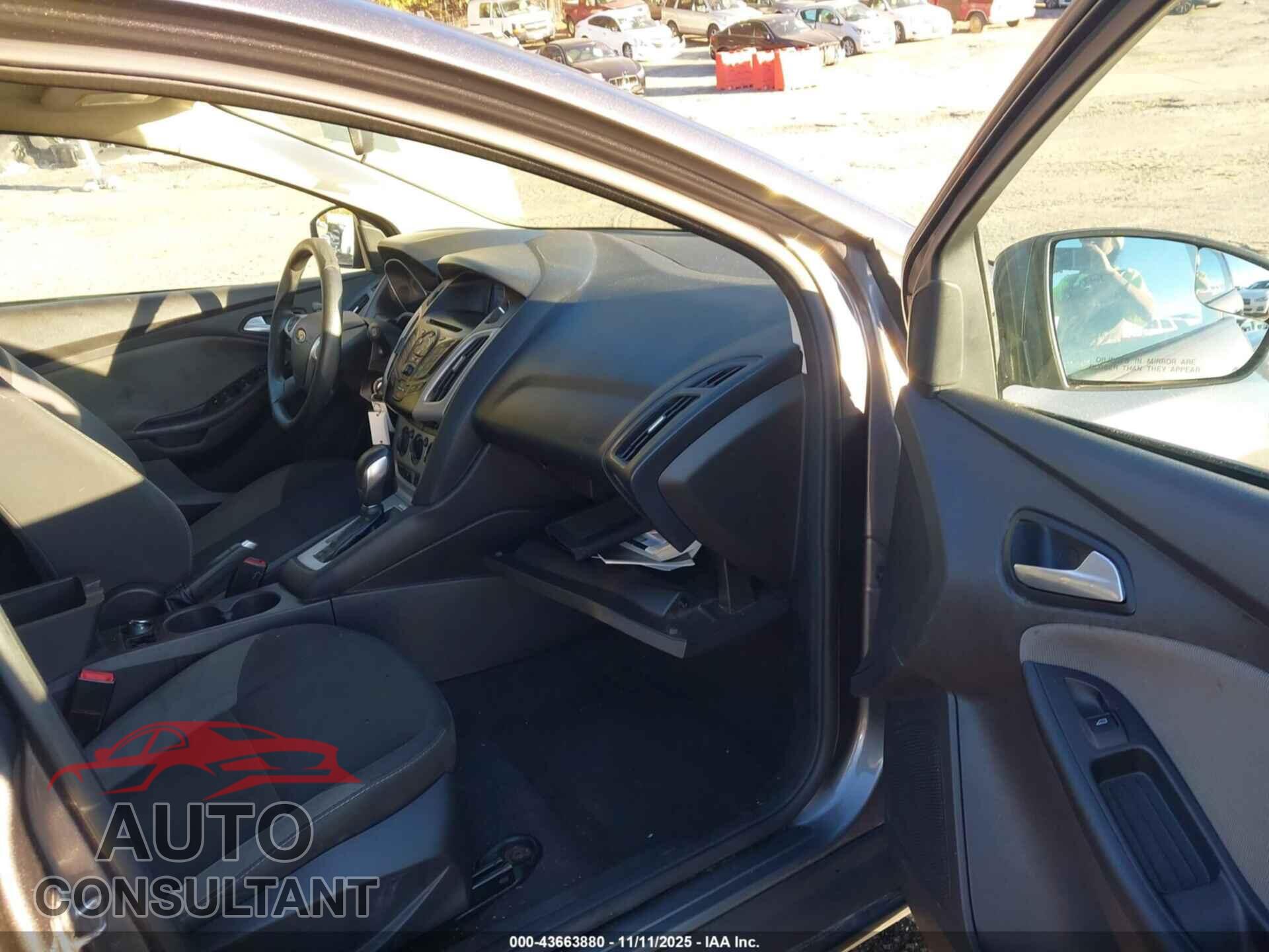 FORD FOCUS 2014 - 1FADP3K23EL255802