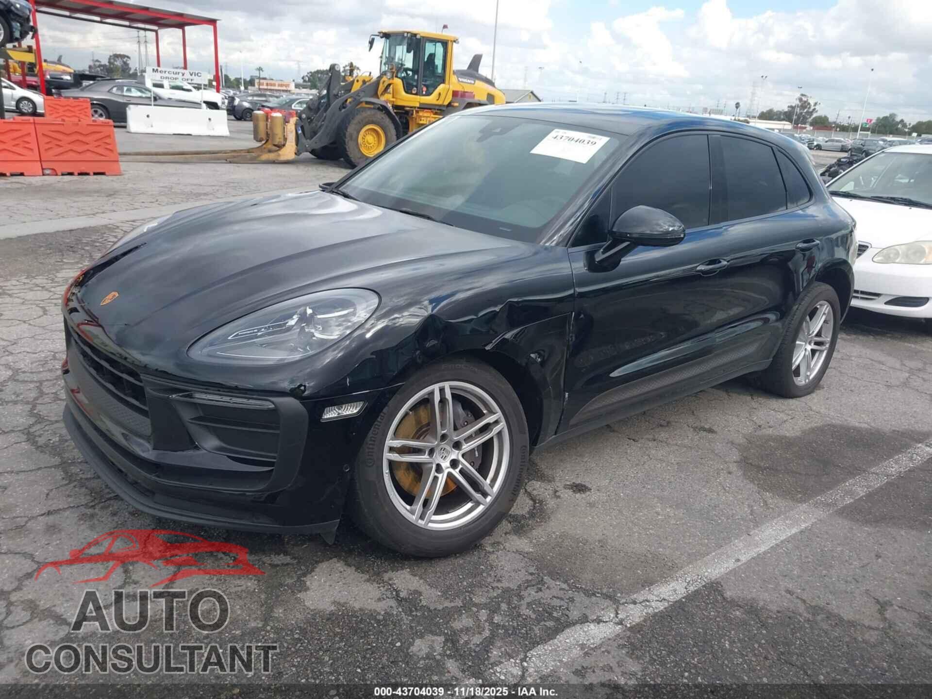PORSCHE MACAN 2022 - WP1AA2A55NLB10070