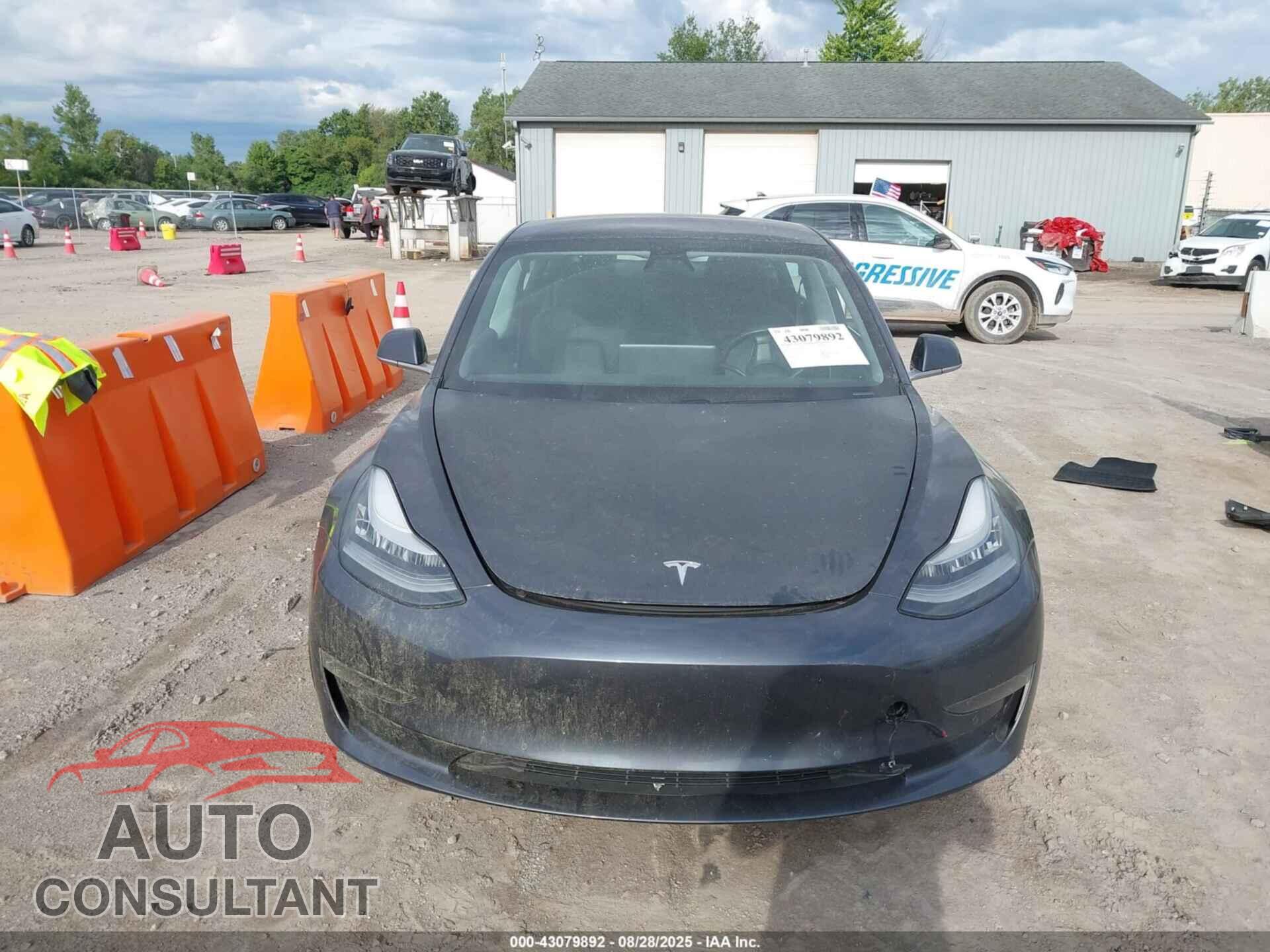 TESLA MODEL 3 2018 - 5YJ3E1EB5JF119549