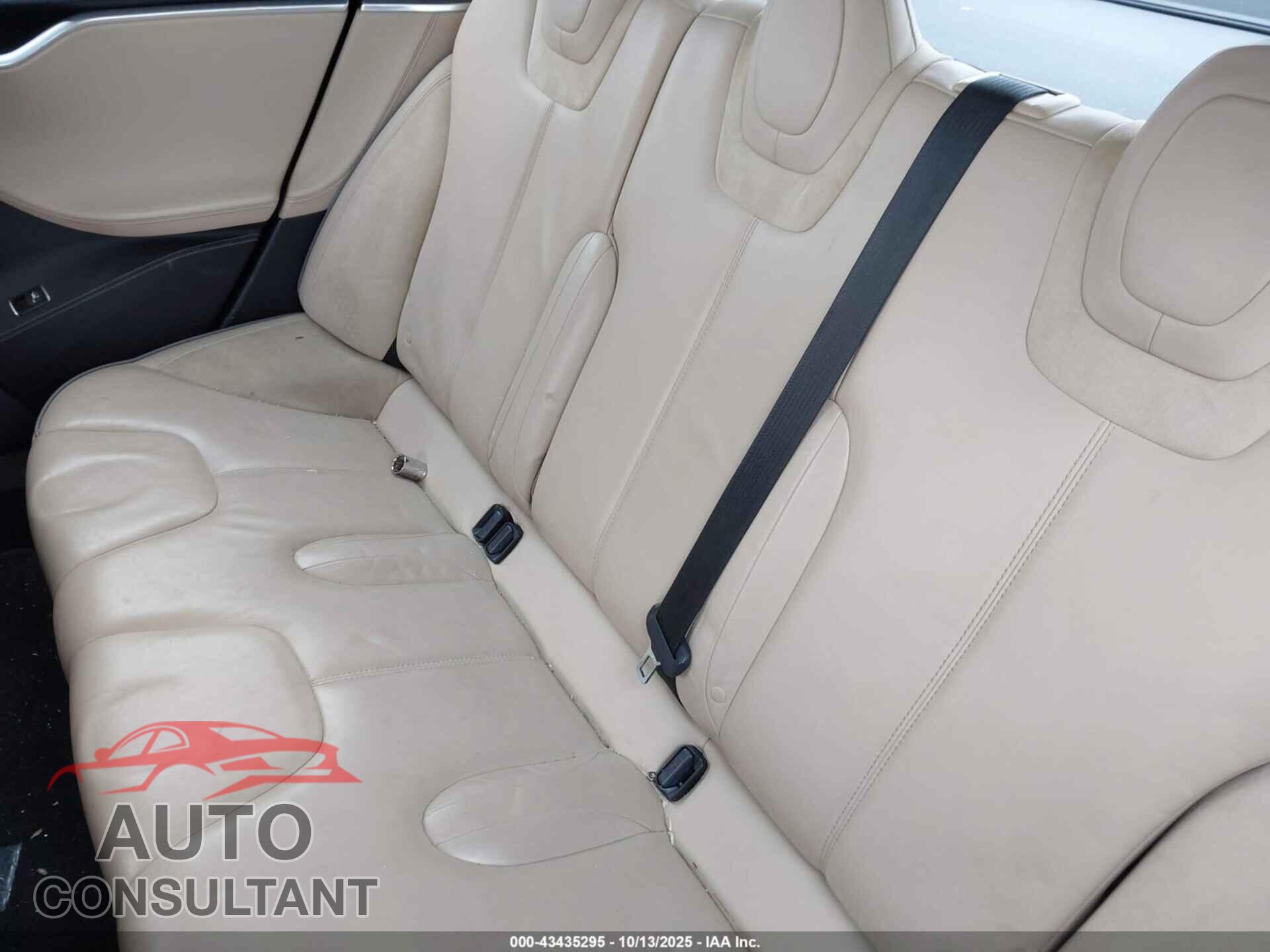 TESLA MODEL S 2014 - 5YJSA1H13EFP36108