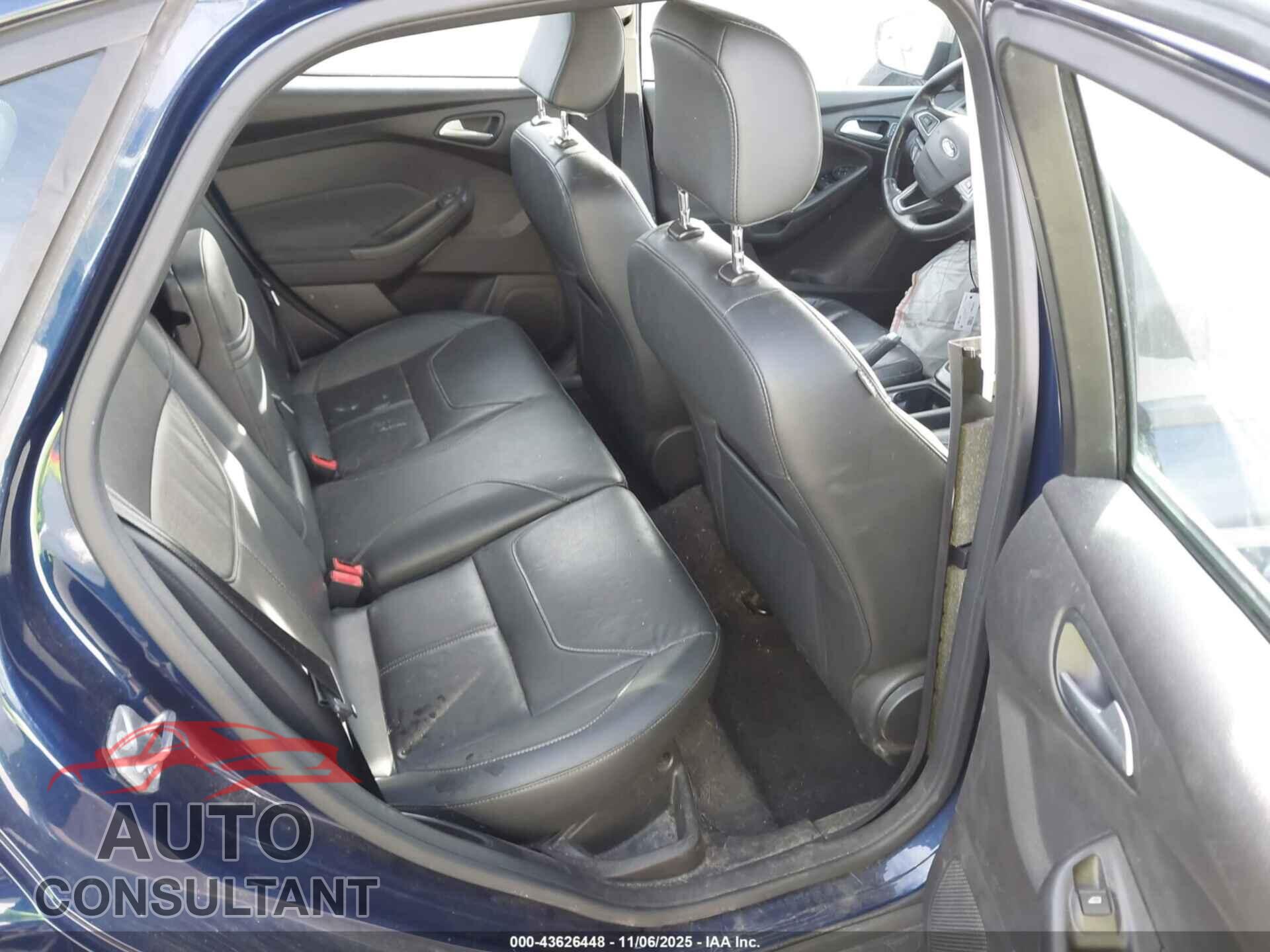 FORD FOCUS 2016 - 1FADP3F20GL336348