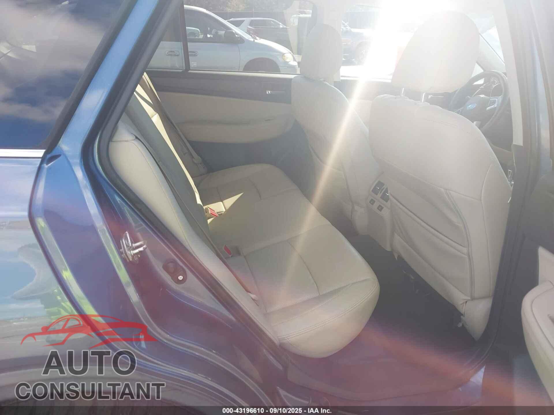 SUBARU OUTBACK 2015 - 4S4BSBLC7F3309794