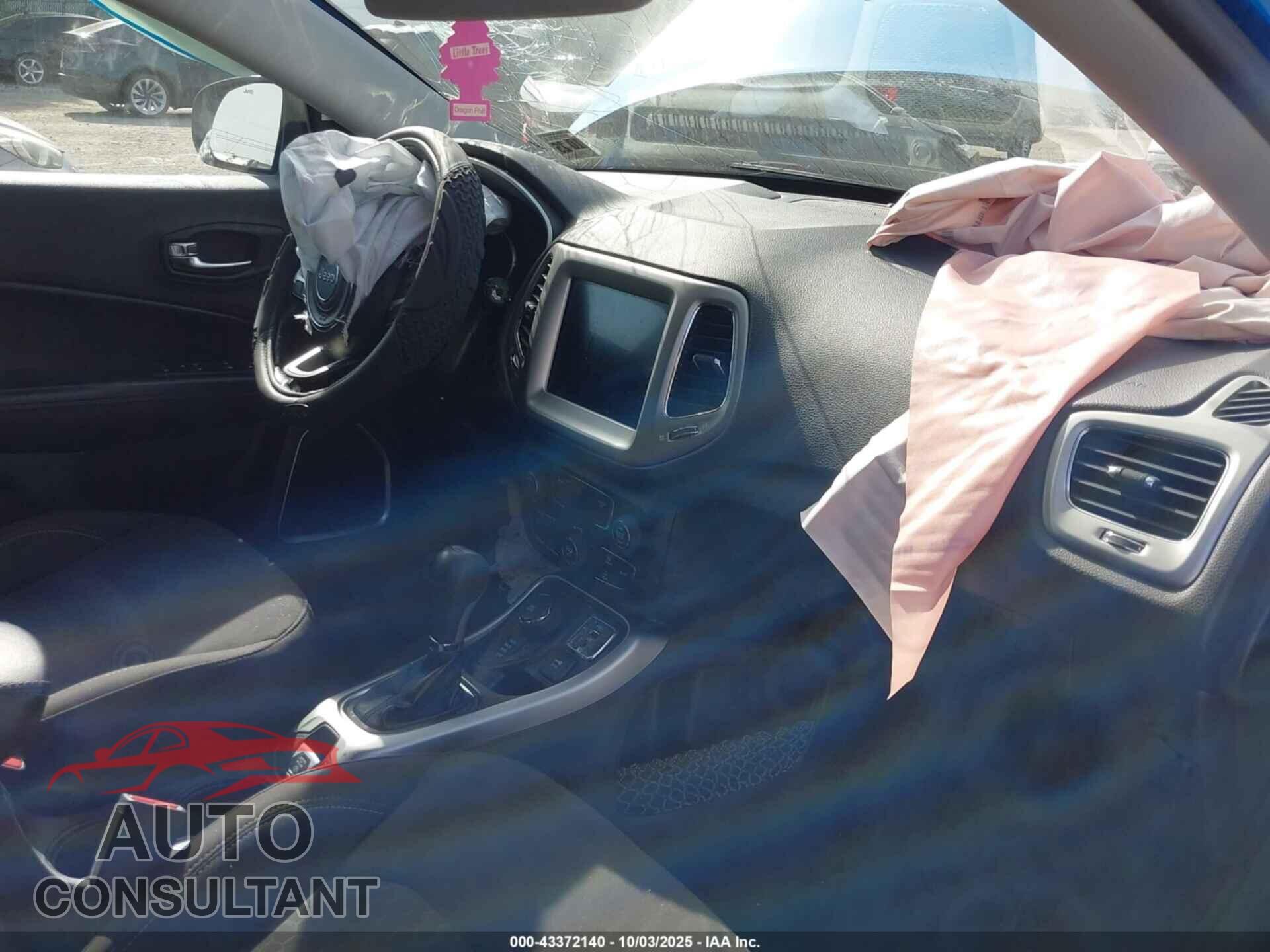 JEEP COMPASS 2020 - 3C4NJDAB0LT167458