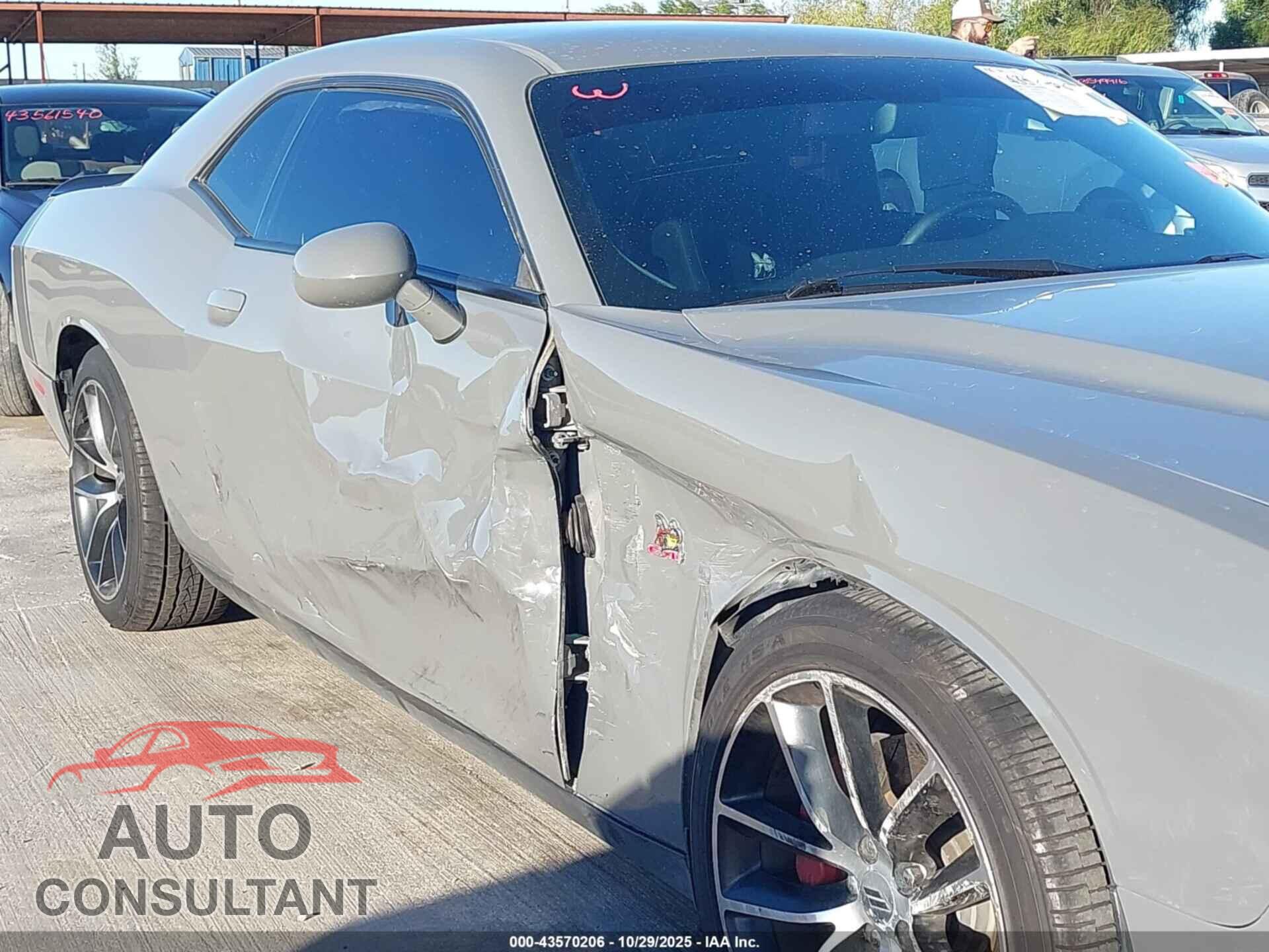 DODGE CHALLENGER 2017 - 2C3CDZFJXHH622641