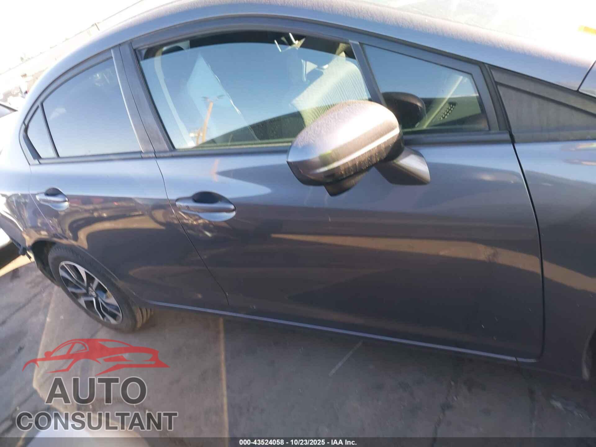 HONDA CIVIC 2015 - 2HGFB2F82FH559049
