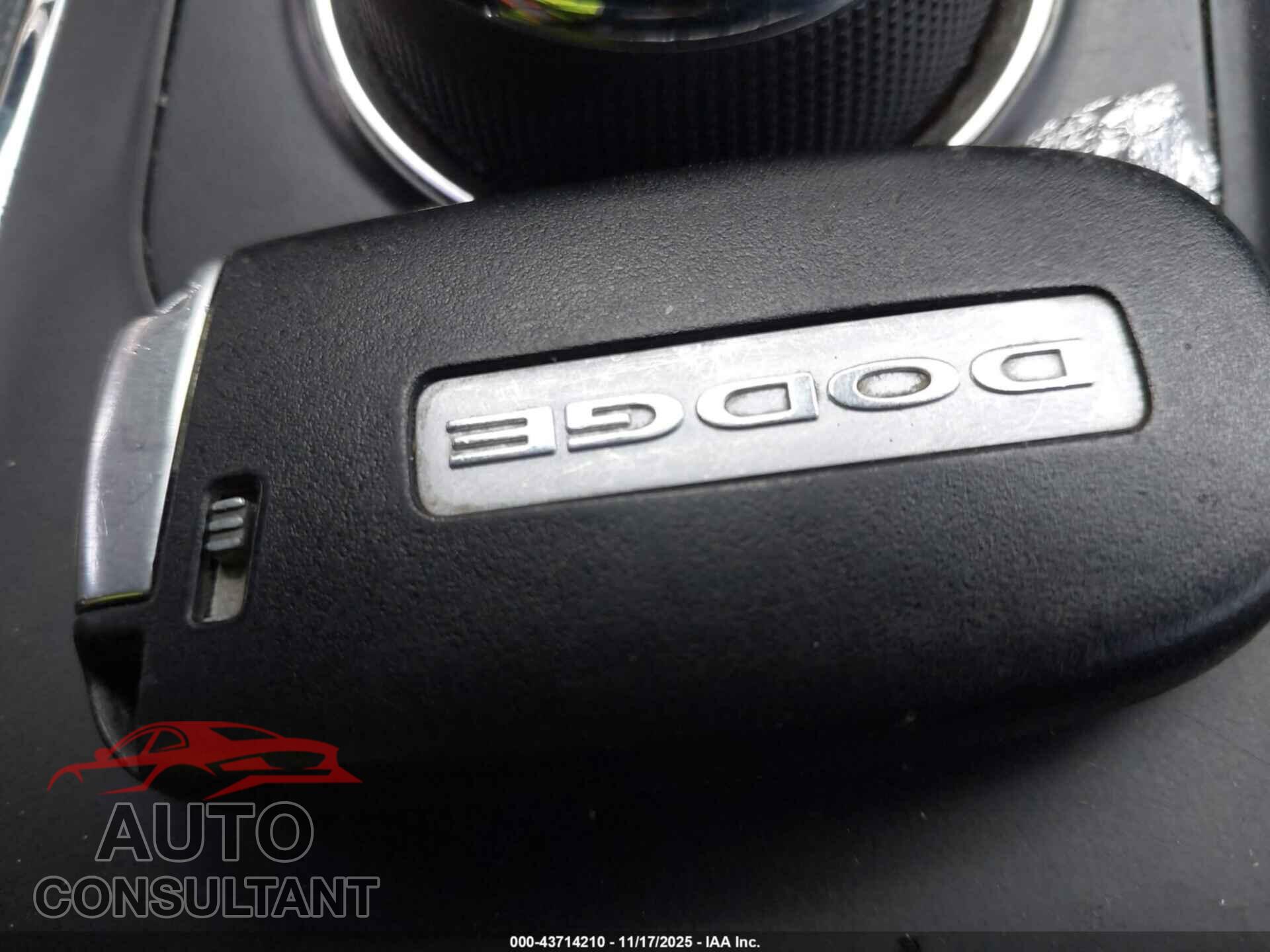 DODGE DURANGO 2015 - 1C4RDJDG2FC800606