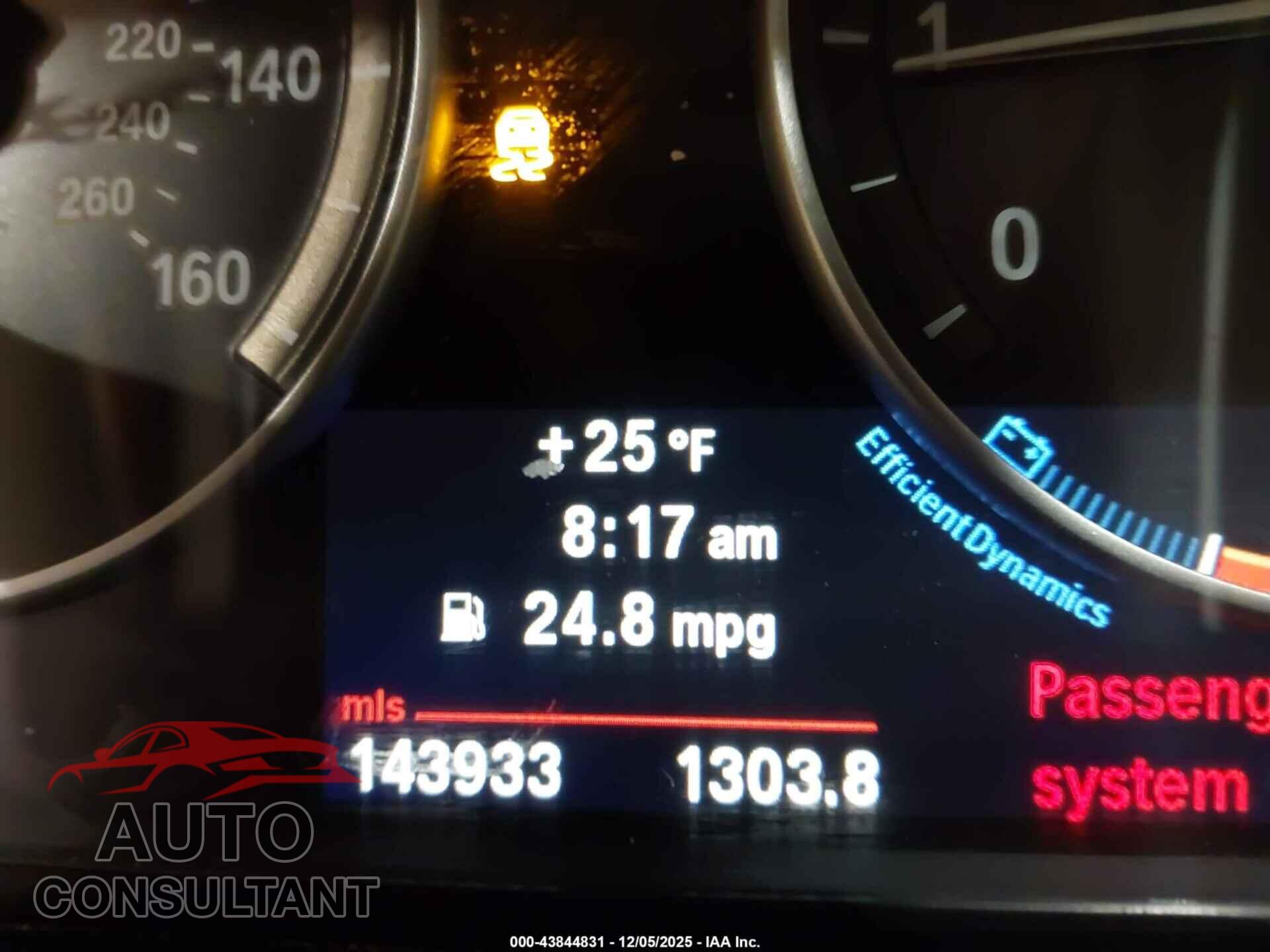 BMW 528I 2013 - WBAXH5C57DD113256