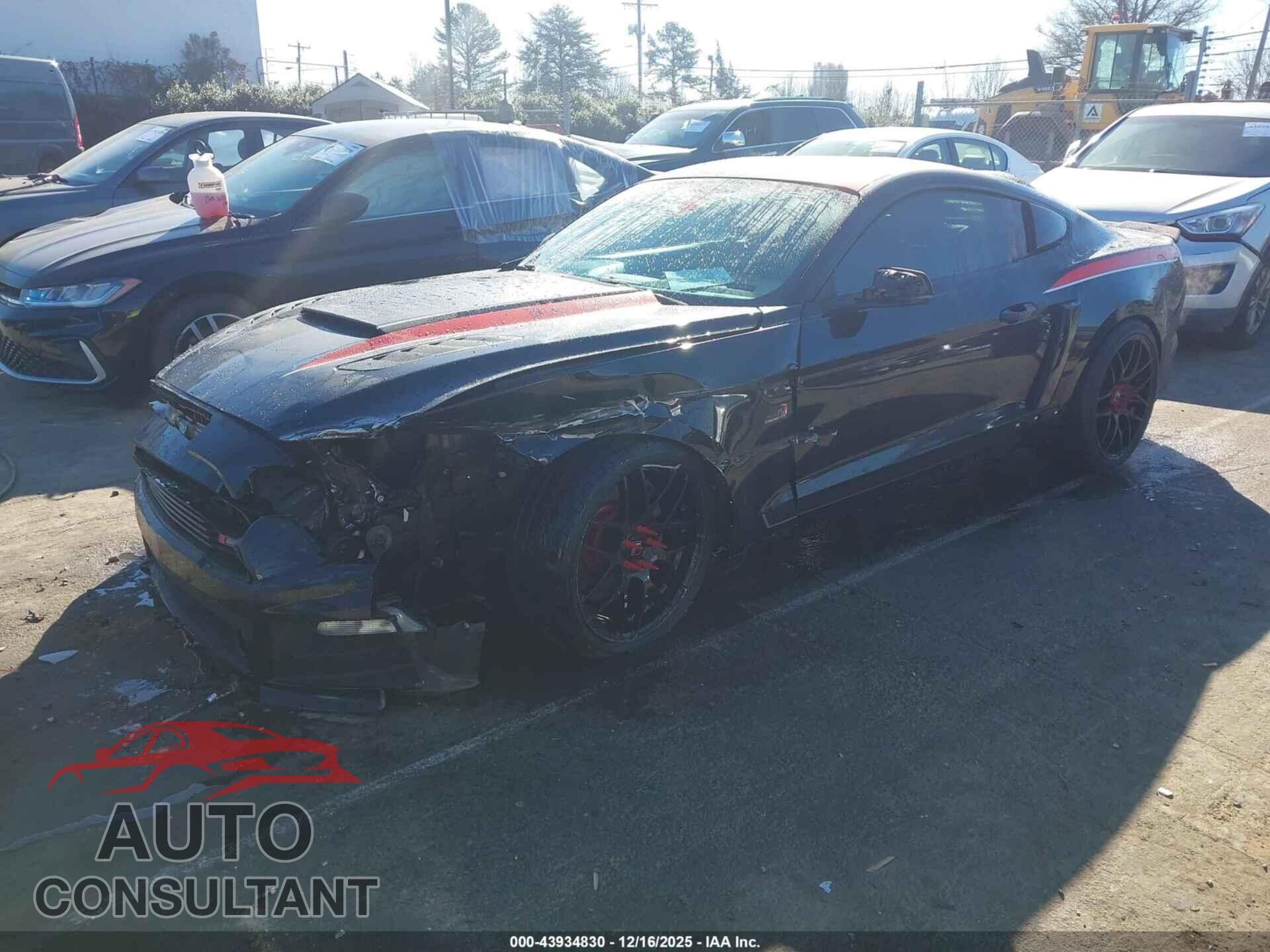 FORD MUSTANG 2015 - 1FA6P8CFXF5384097
