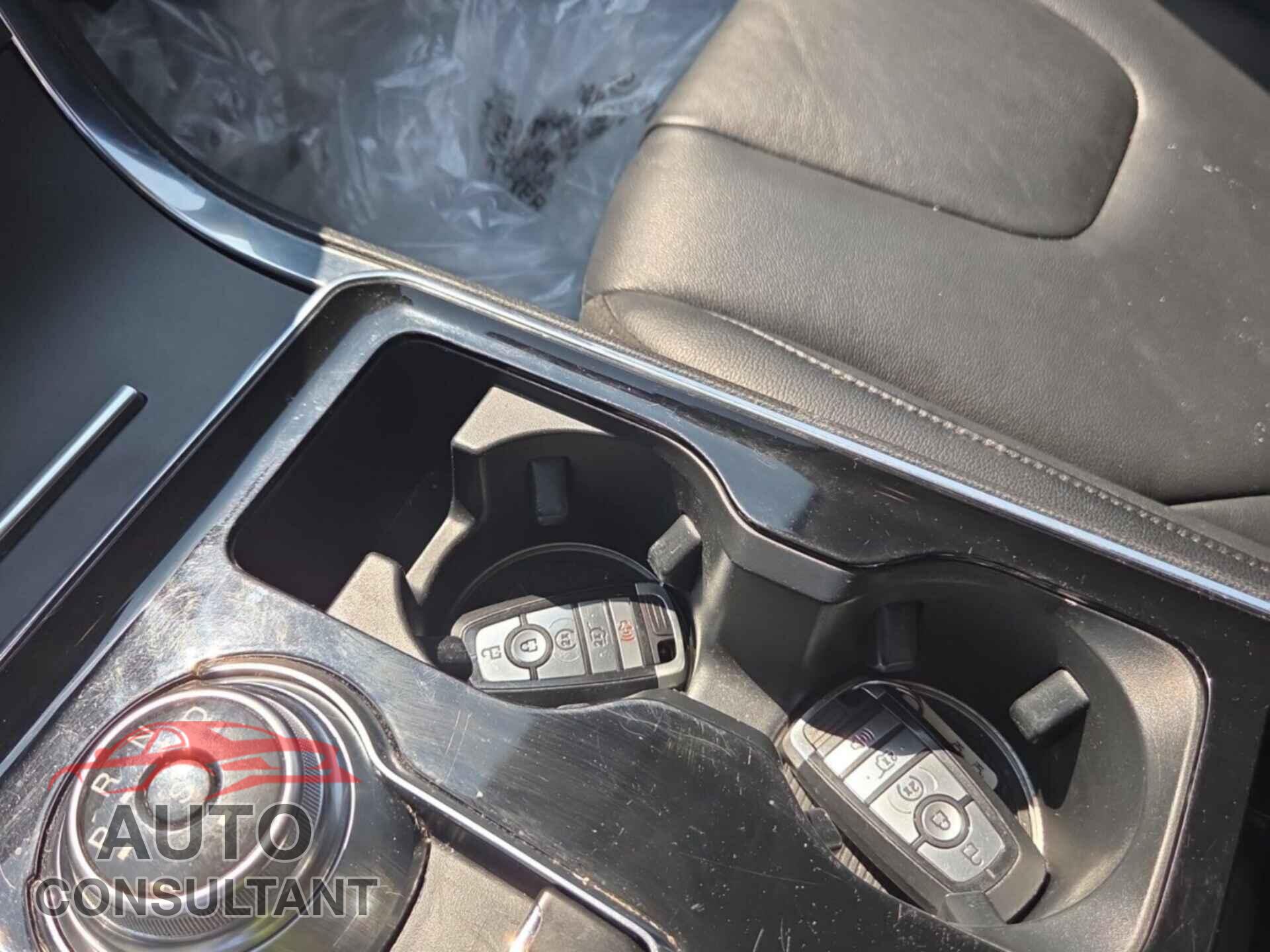 FORD EDGE 2020 - 2FMPK3K95LBB38167