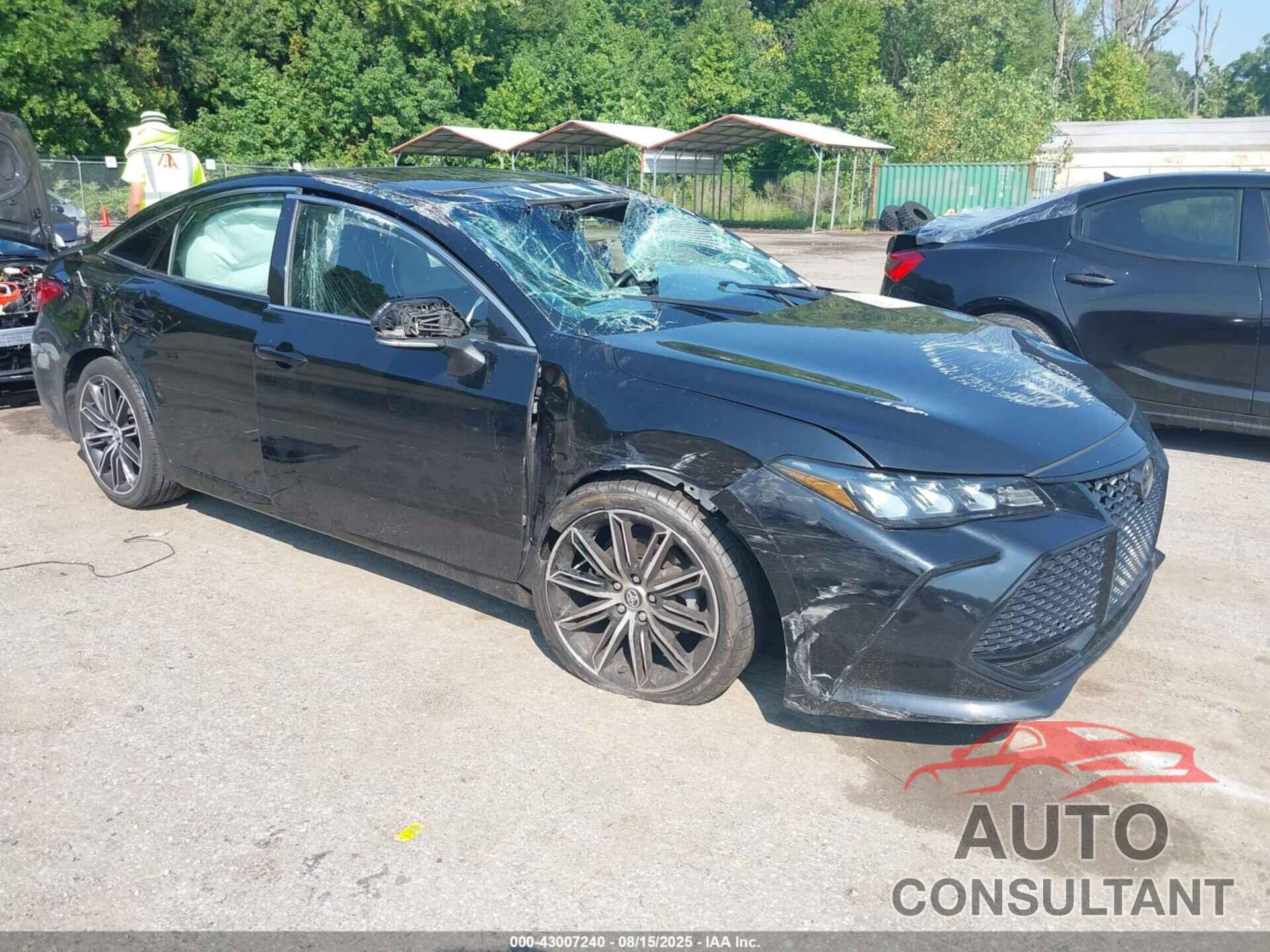 TOYOTA AVALON 2019 - 4T1BZ1FB4KU023253