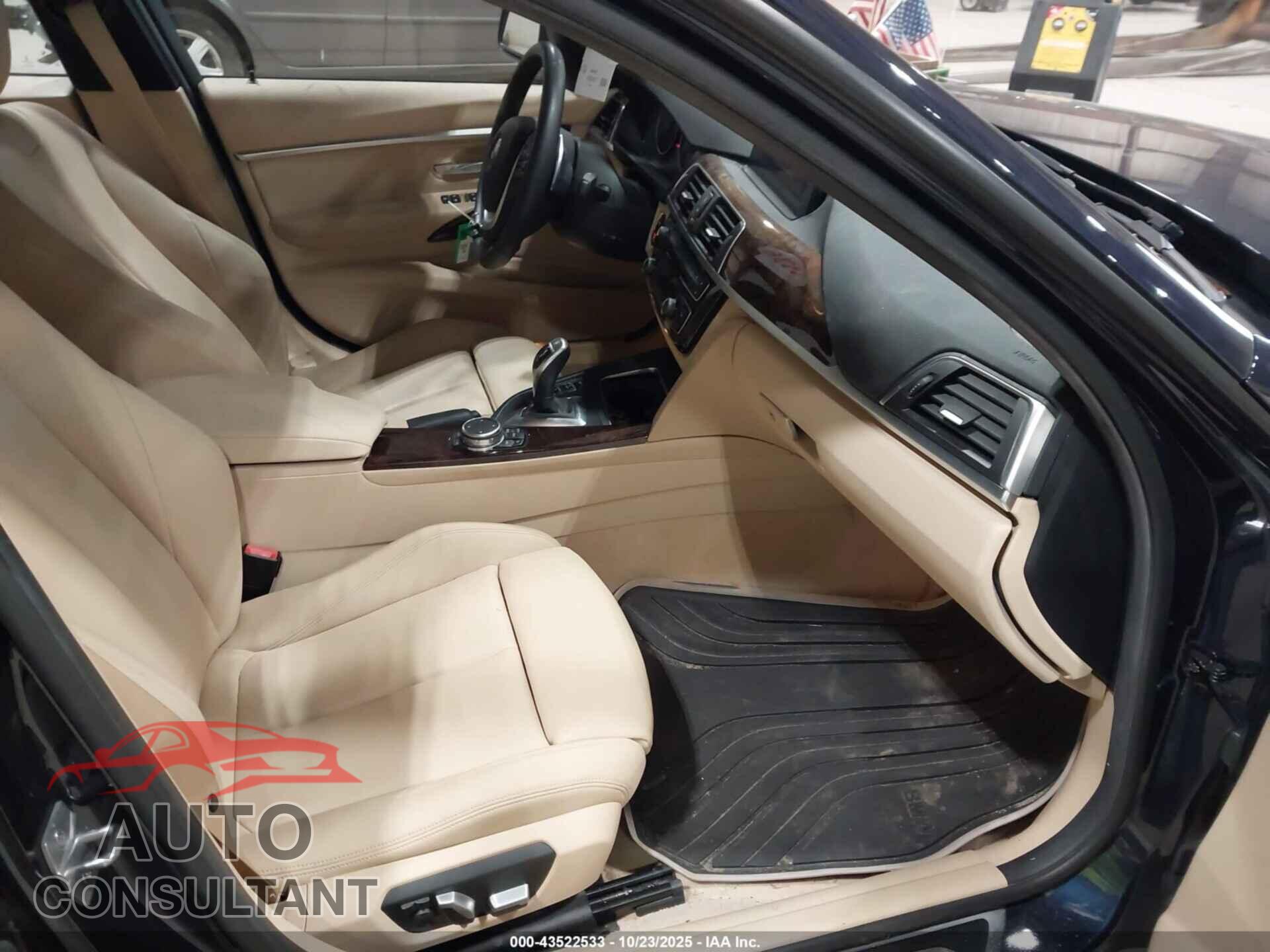 BMW 328I 2016 - WBA8E9G57GNU28362