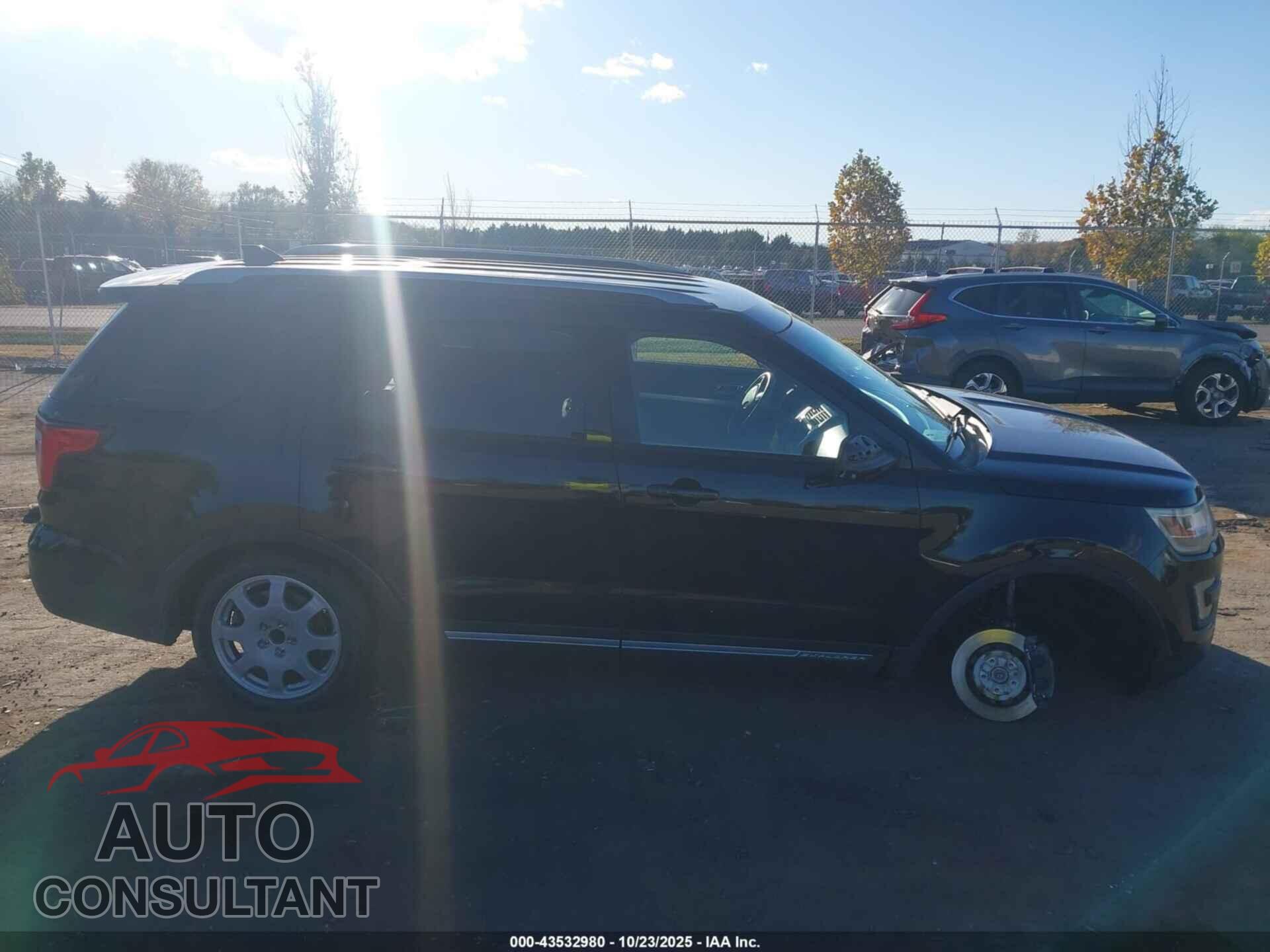FORD EXPLORER 2016 - 1FM5K7D88GGB51173