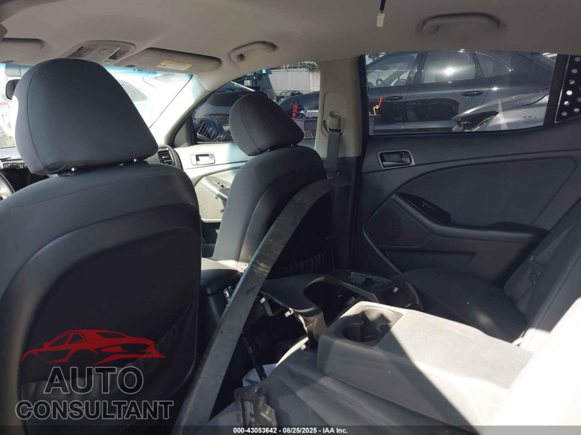 KIA OPTIMA 2015 - KNAGM4A73F5536200