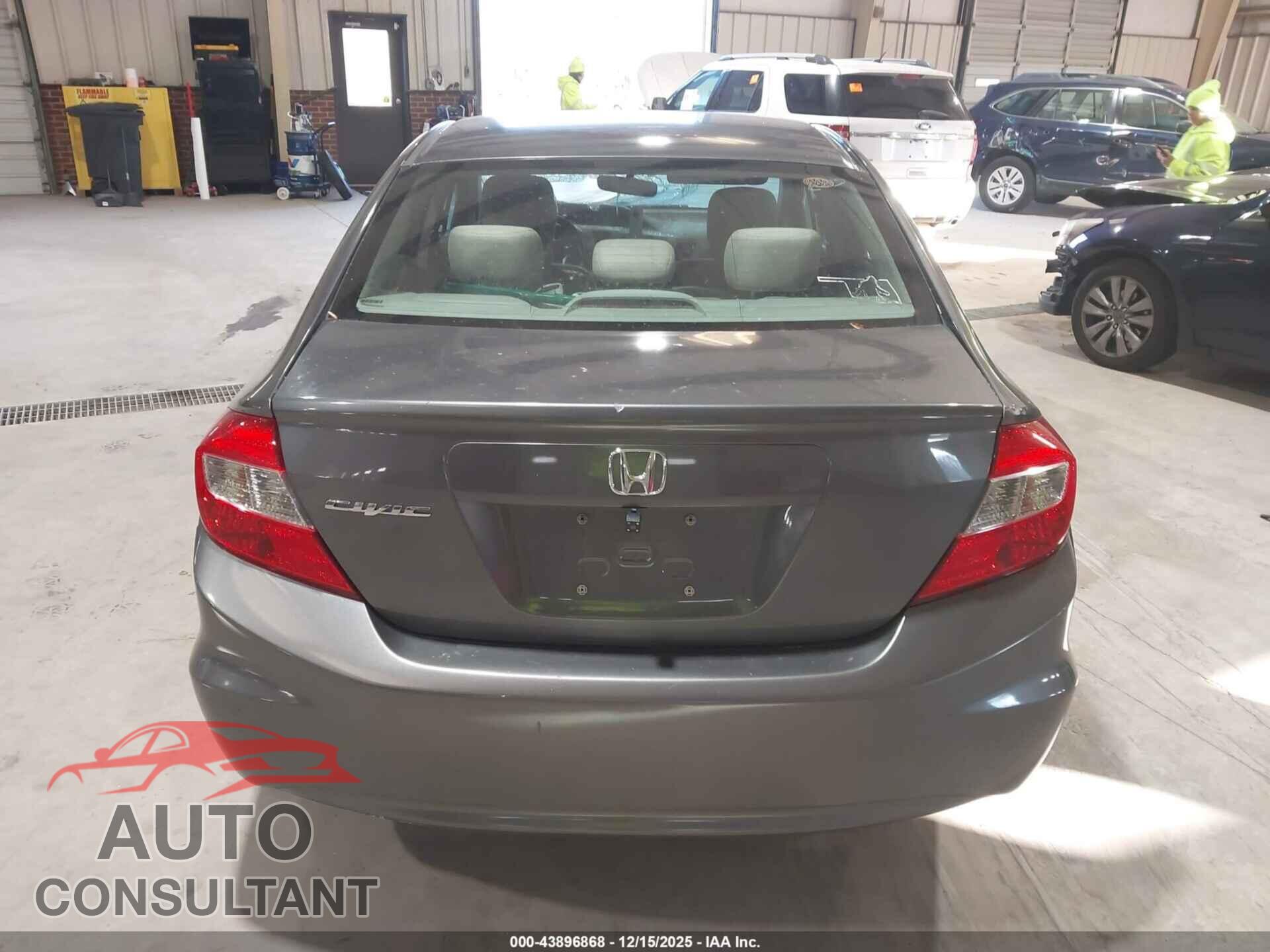 HONDA CIVIC 2012 - 2HGFB2F56CH304843