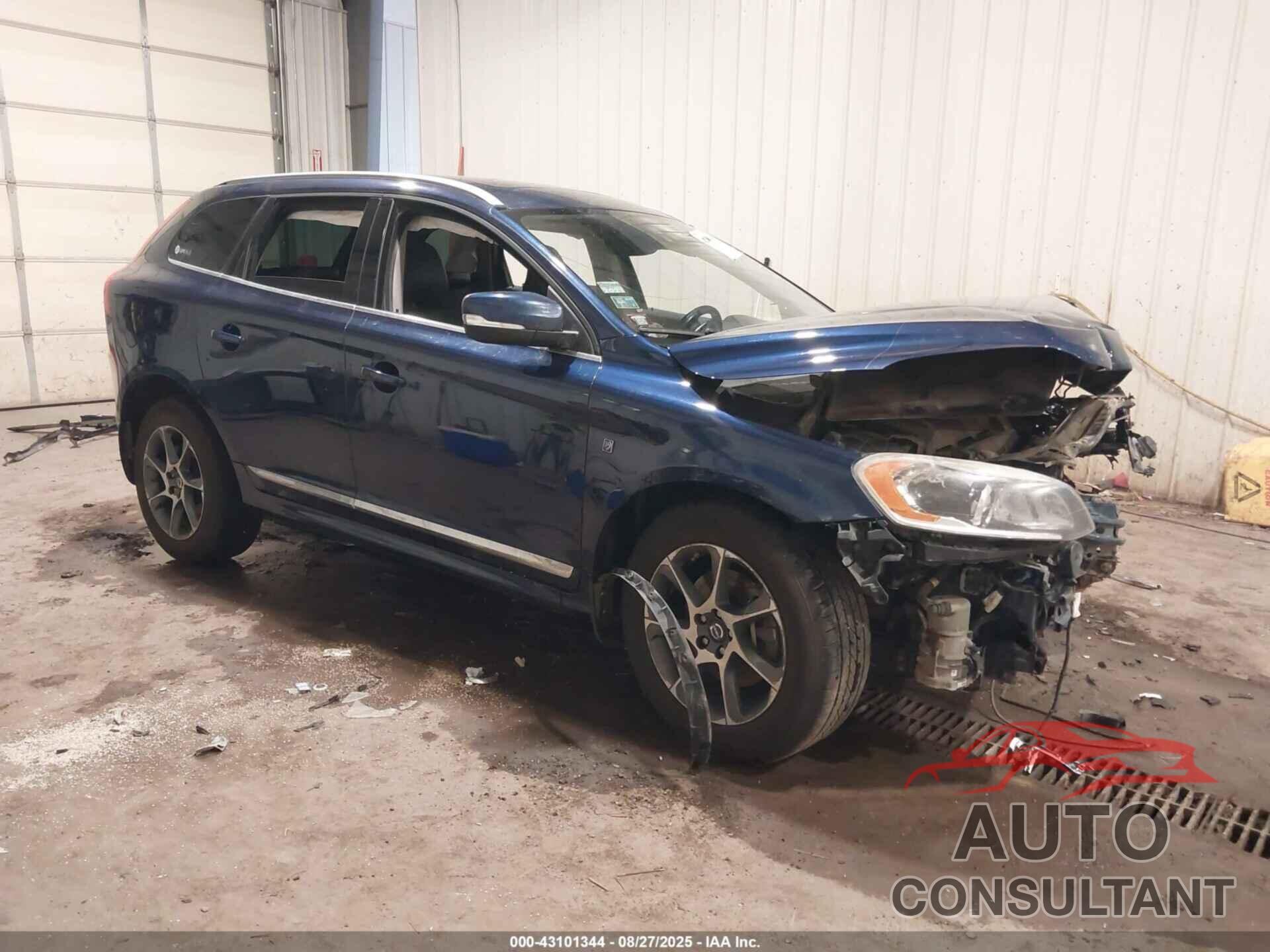 VOLVO XC60 2015 - YV4902RV5F2693529