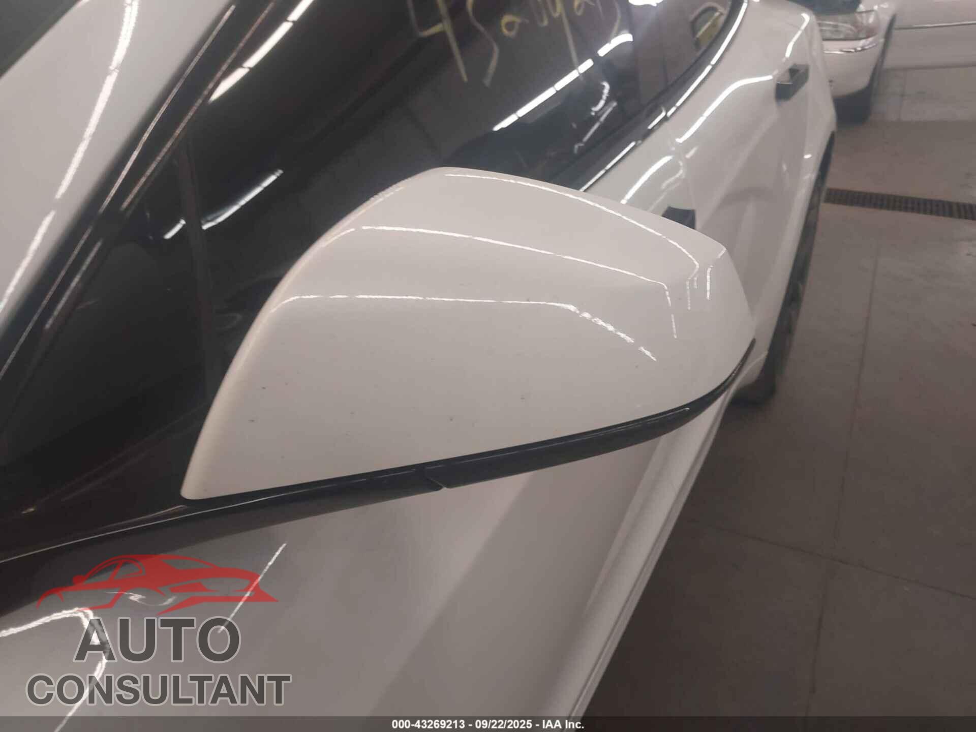 TESLA MODEL S 2021 - 5YJSA1E5XMF432277