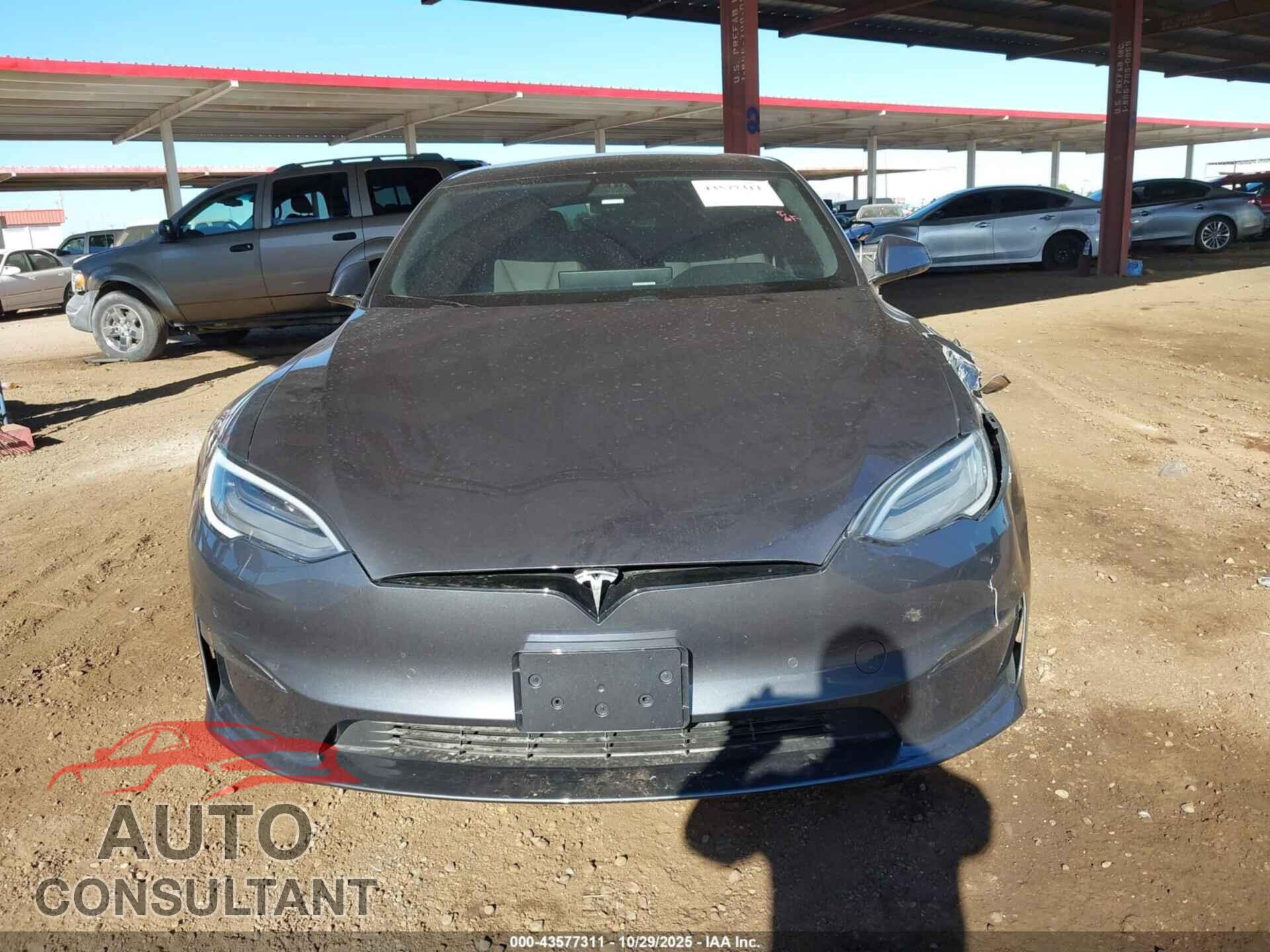 TESLA MODEL S 2021 - 5YJSA1E64MF441775