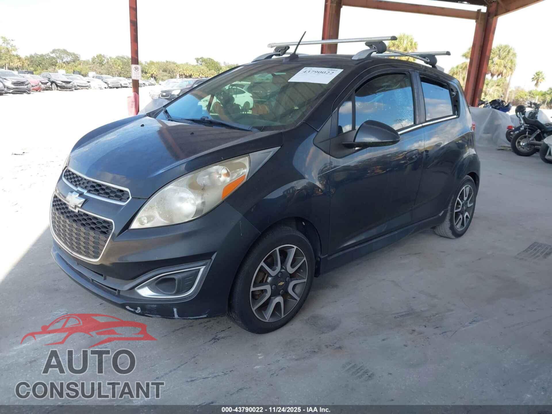 CHEVROLET SPARK 2013 - KL8CE6S92DC510067