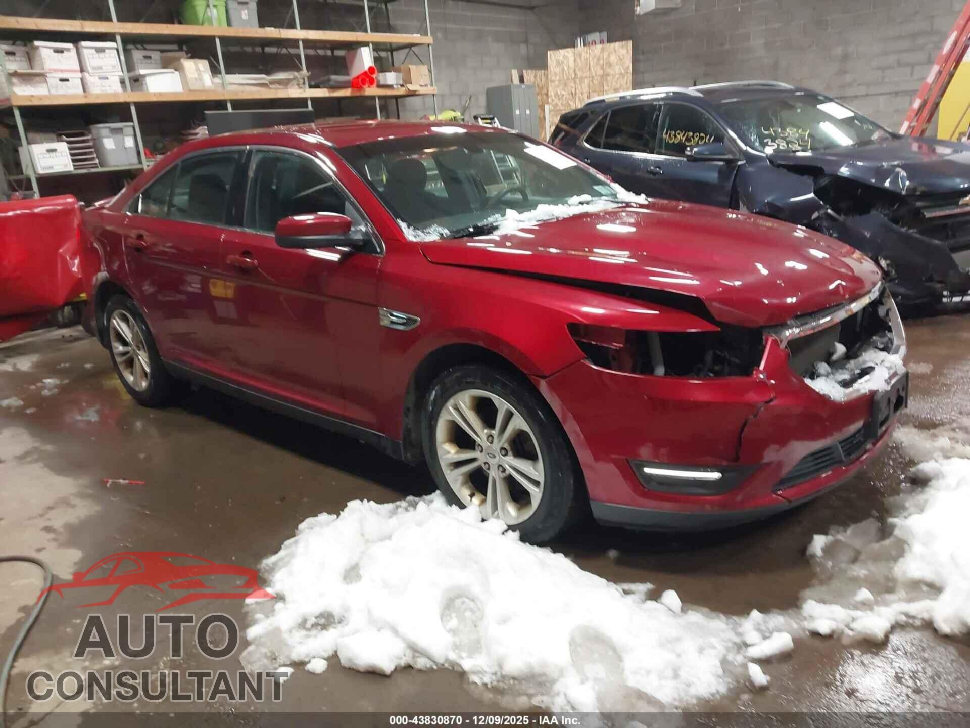 FORD TAURUS 2017 - 1FAHP2H80HG106283
