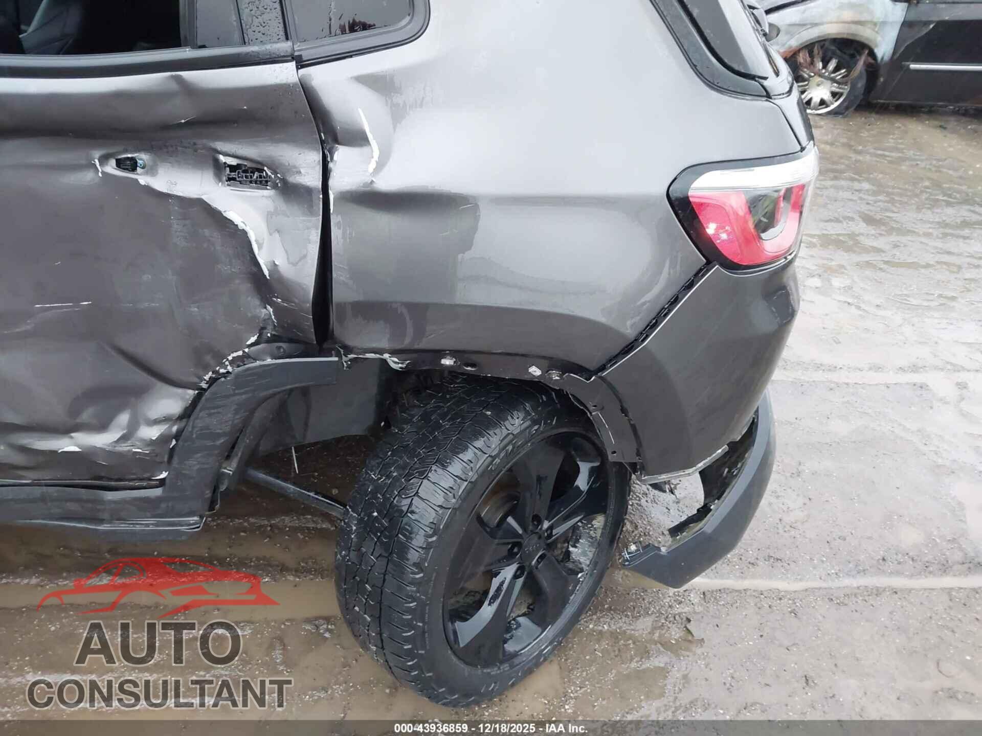 JEEP COMPASS 2019 - 3C4NJDBB6KT653009